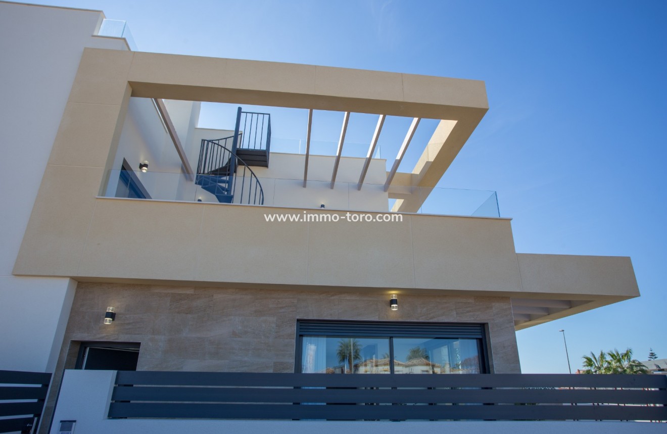 Nueva construcción  - Villa / Chalet - Torrevieja