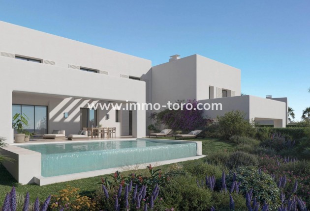 Adosado - Nueva construcción  - Sotogrande - Urbanización Sotogrande