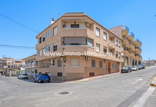 Apartment - Resale - Benijófar - Costa Blanca South