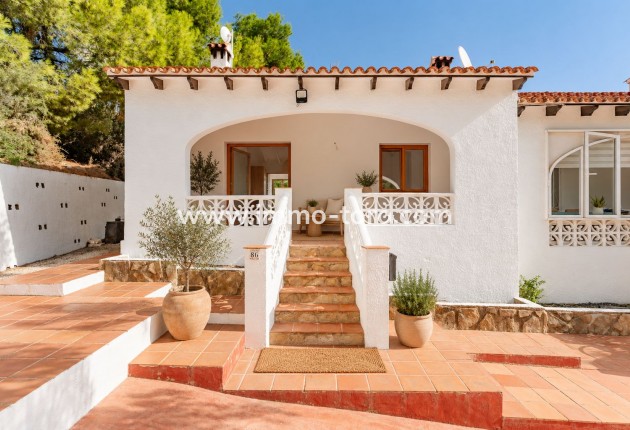 Detached house / Townhouse - Resale - Benissa - San Jaime