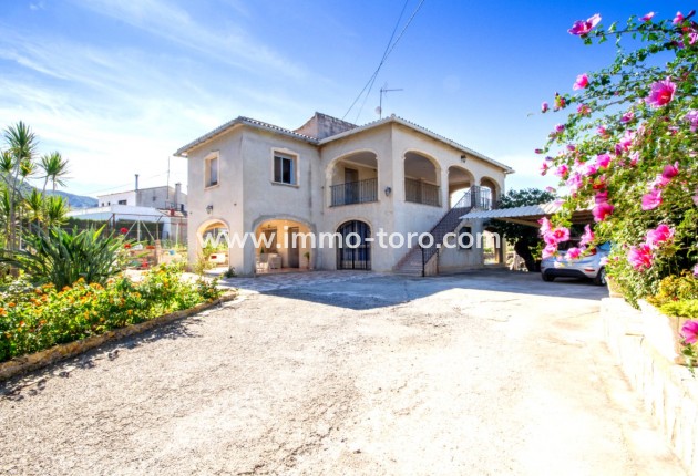 Finca / Country Property - Resale - Pedreguer - Pedreguer