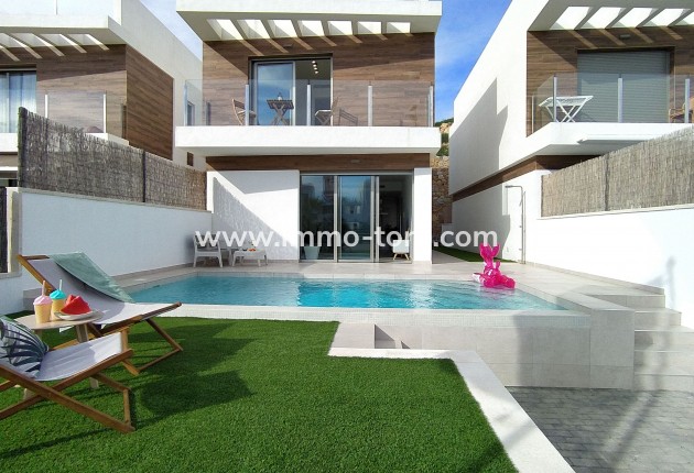 Geschakelde woning - Nieuwbouw - Orihuela - Orihuela
