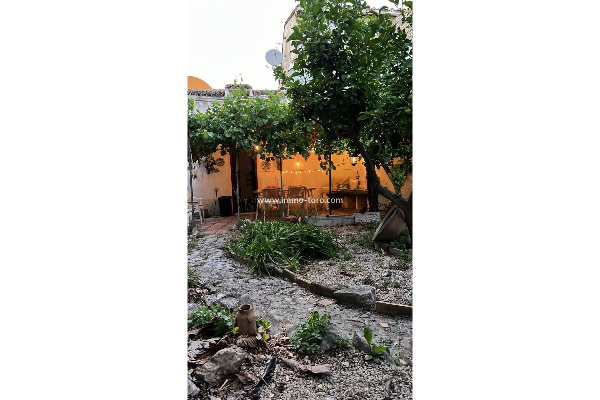 Herverkoop - Dorpshuis - Castell de Castells