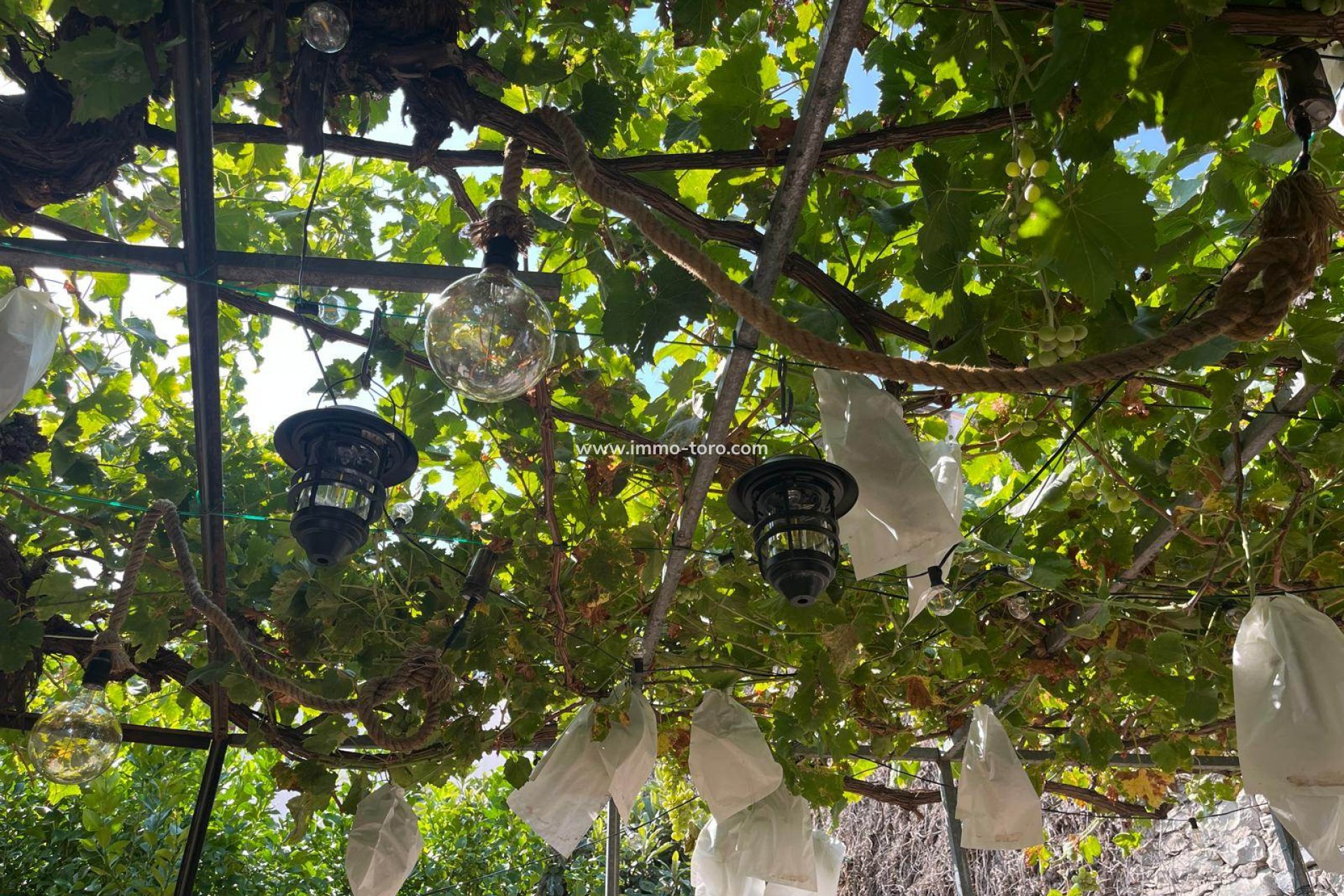 Herverkoop - Dorpshuis - Castell de Castells