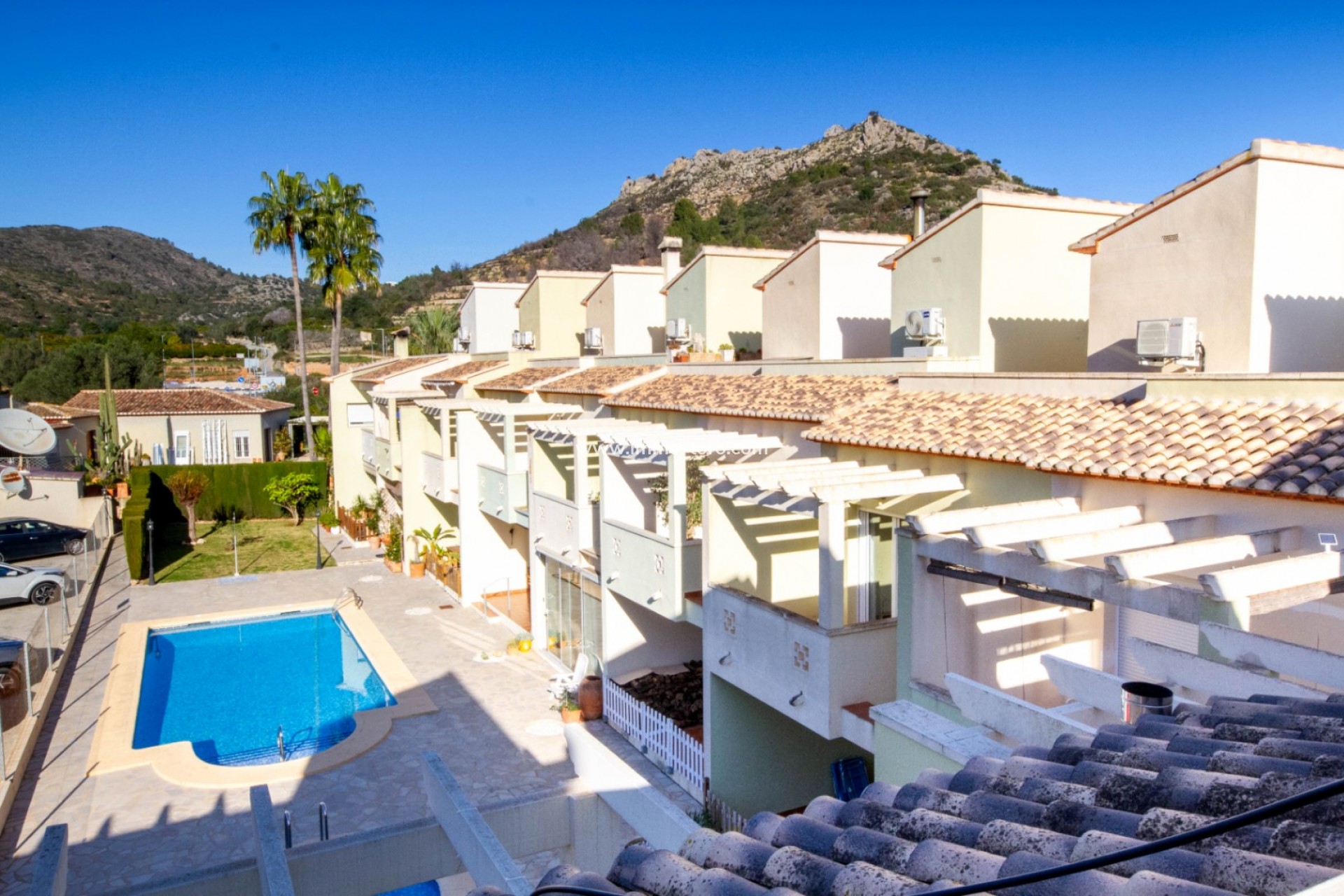 Herverkoop - Geschakelde woning - Ràfol d'Almúnia