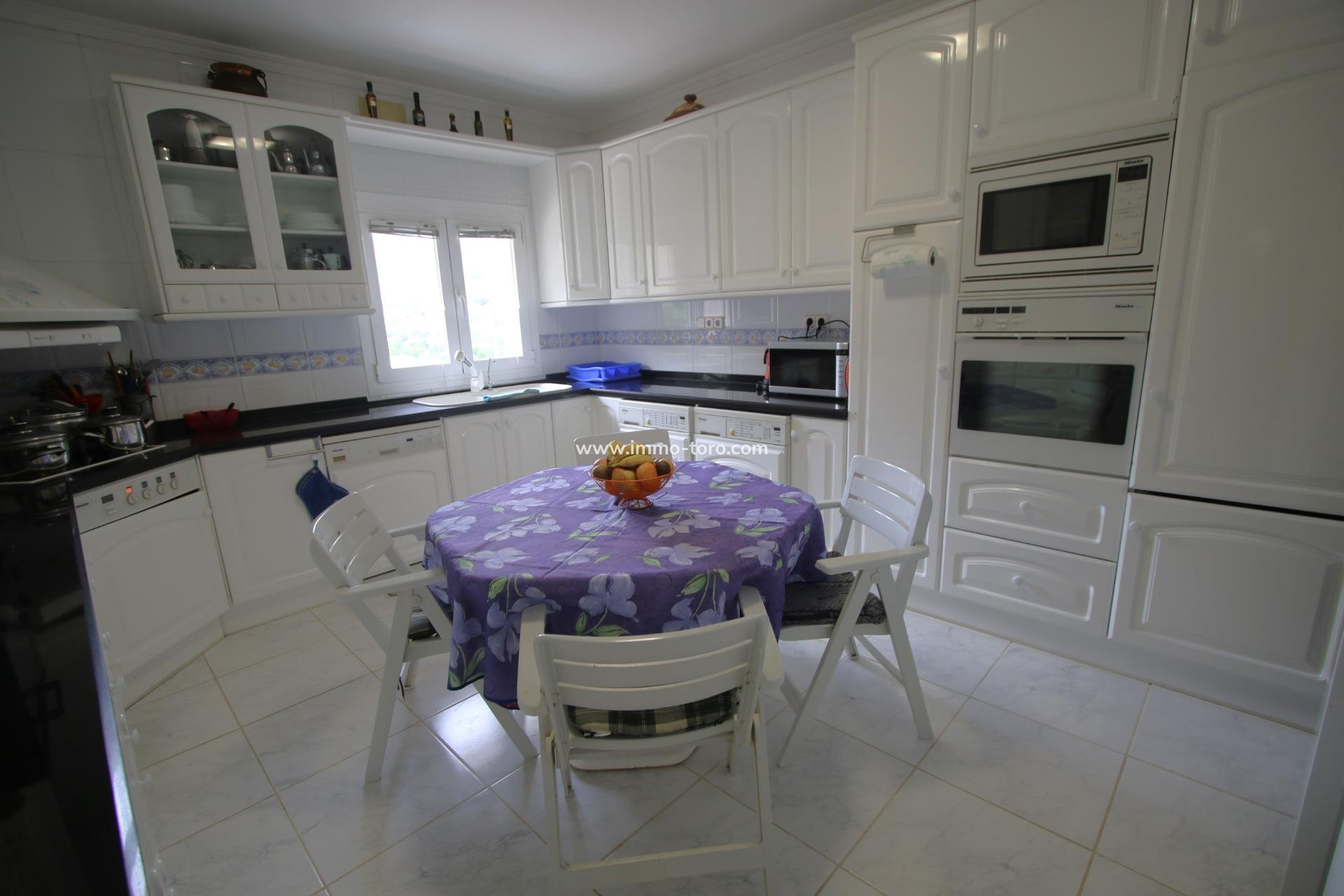 Herverkoop - Villa - Calpe - La Canuta