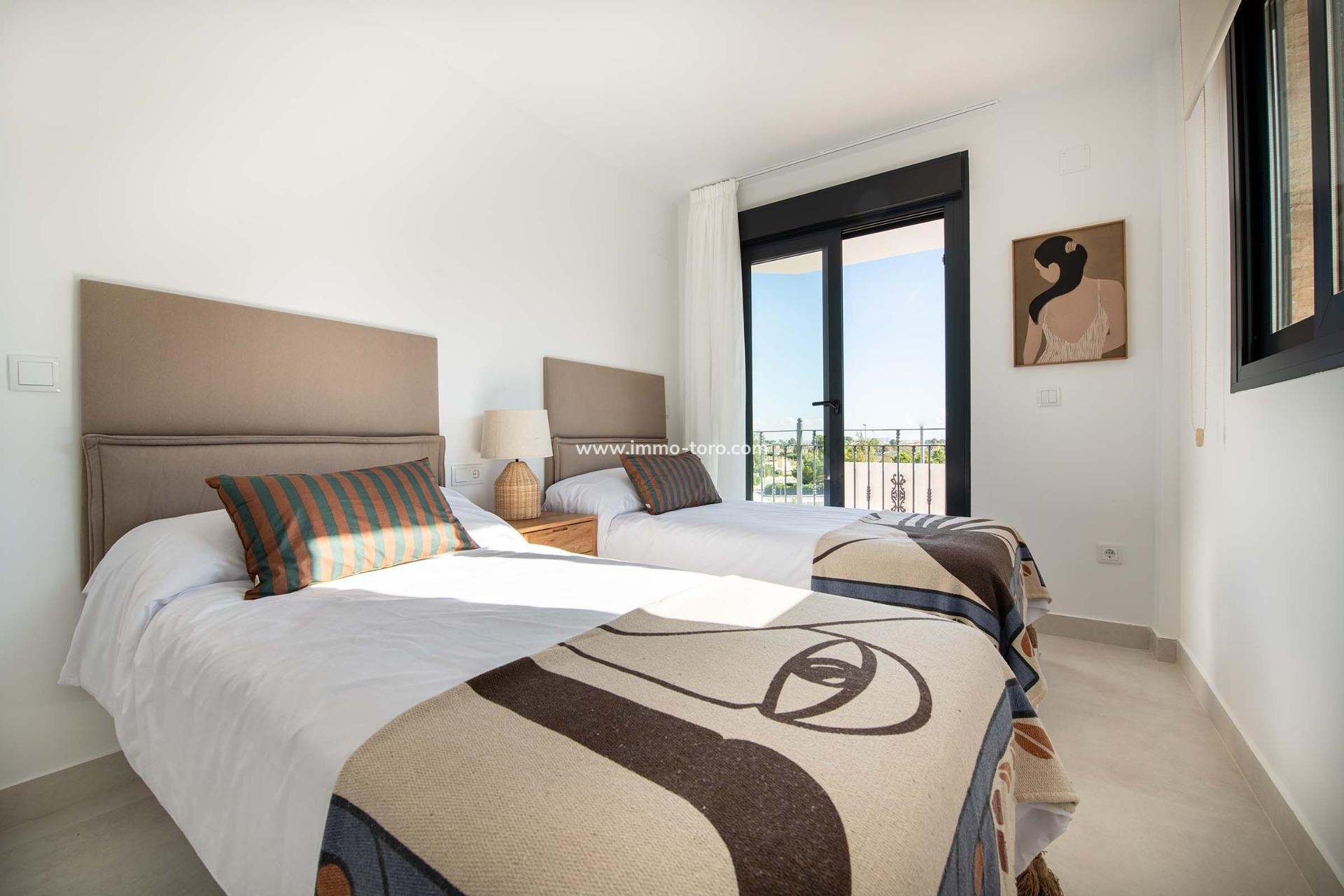 New Build - Apartment - Cox - San Fernando