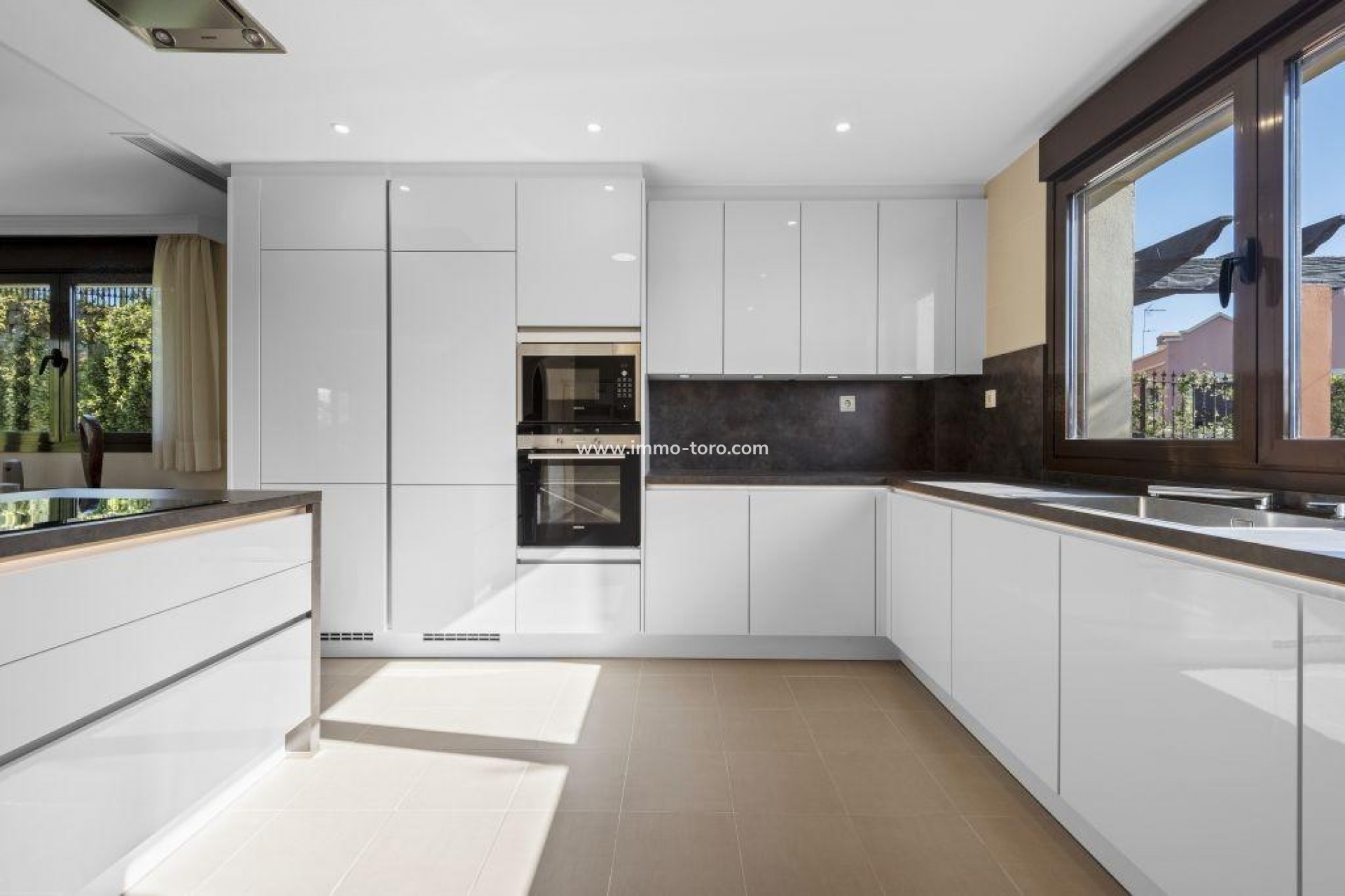 New Build - Detached house / Townhouse - Estepona - Azata Golf Estepona Oeste