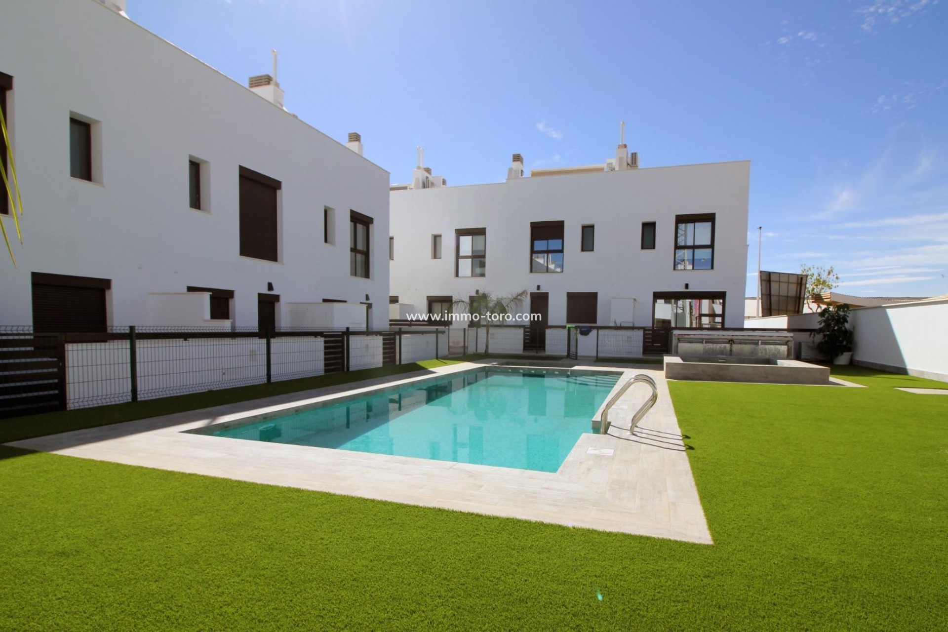 New Build - Detached house / Townhouse - Pilar de la Horadada - parque Andromeda