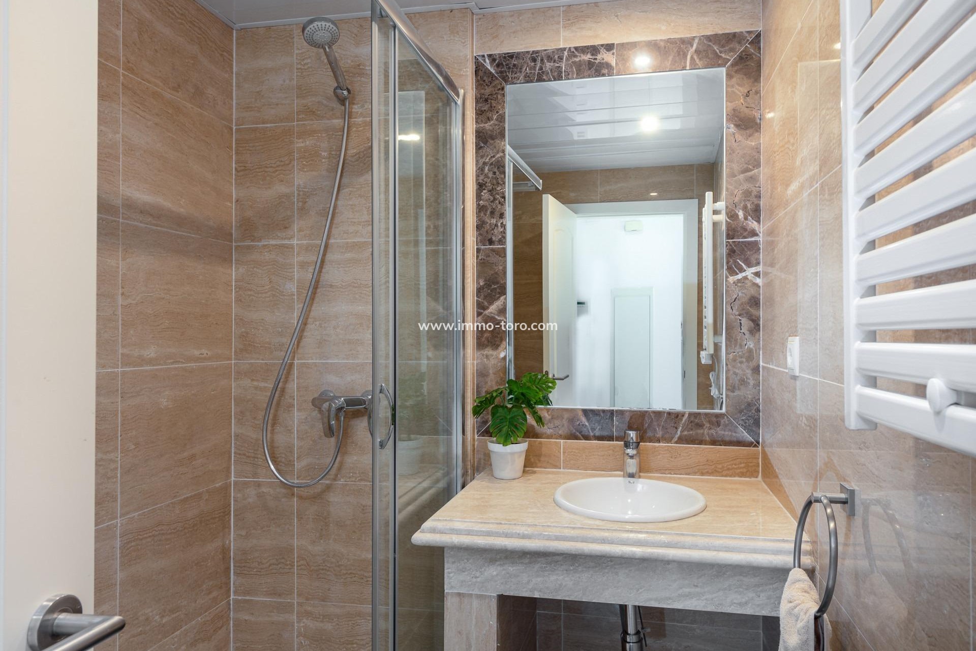 Nieuwbouw - Geschakelde woning - Estepona - Azata Golf Estepona Oeste