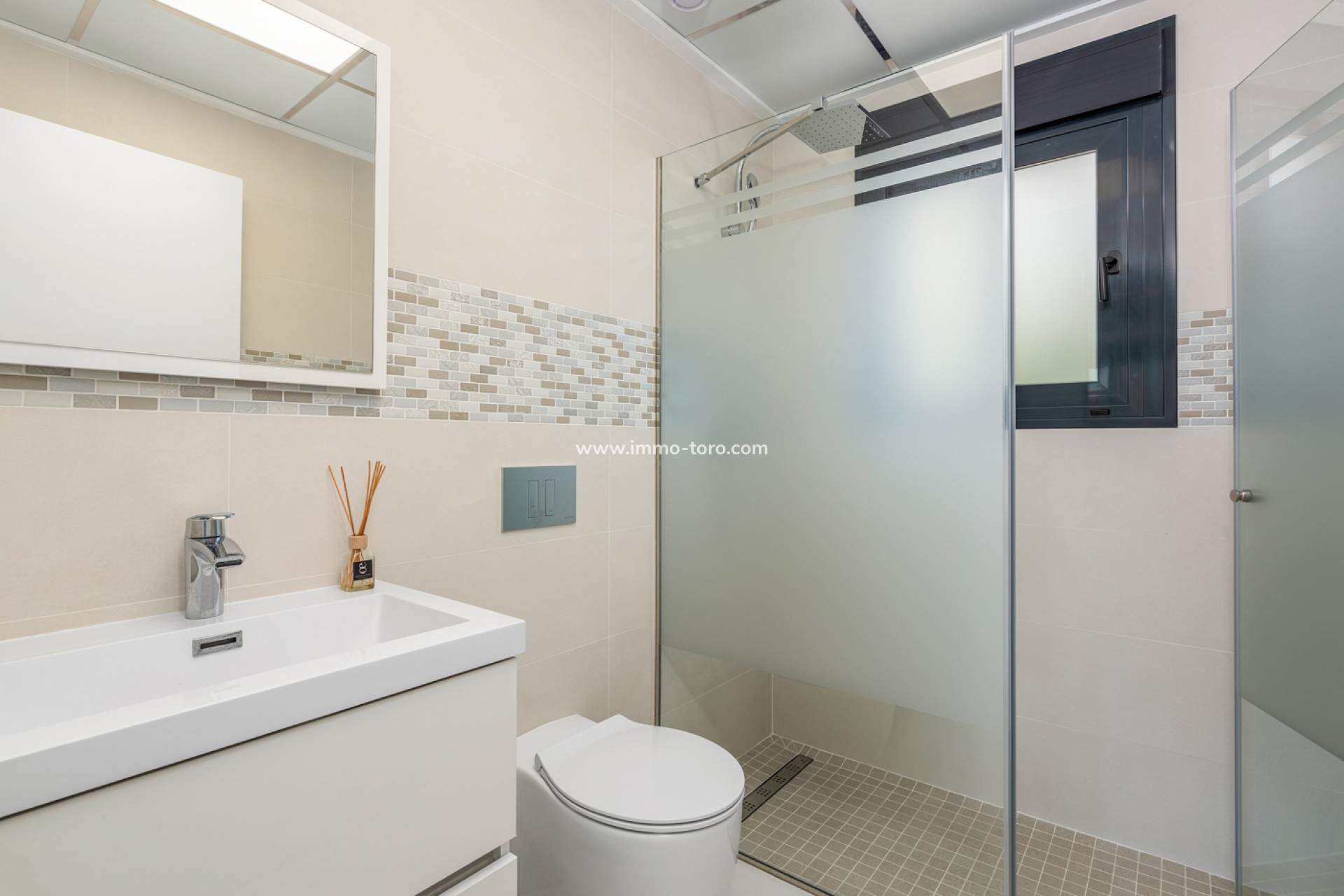 Nieuwbouw - Villa - Playa Paraiso