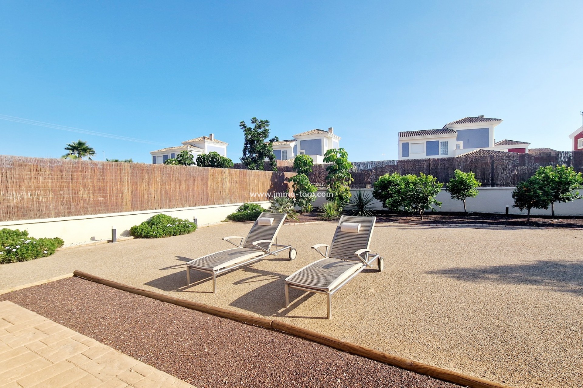 Nouvelle construction - Villa - Purias