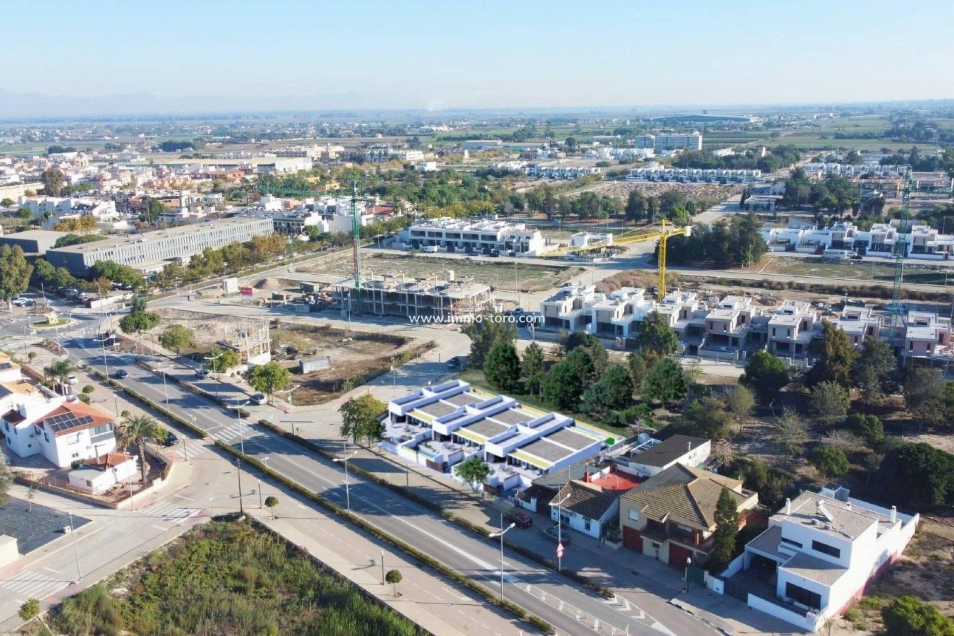 Nueva construcción  - Adosado - Dolores - Sector 3