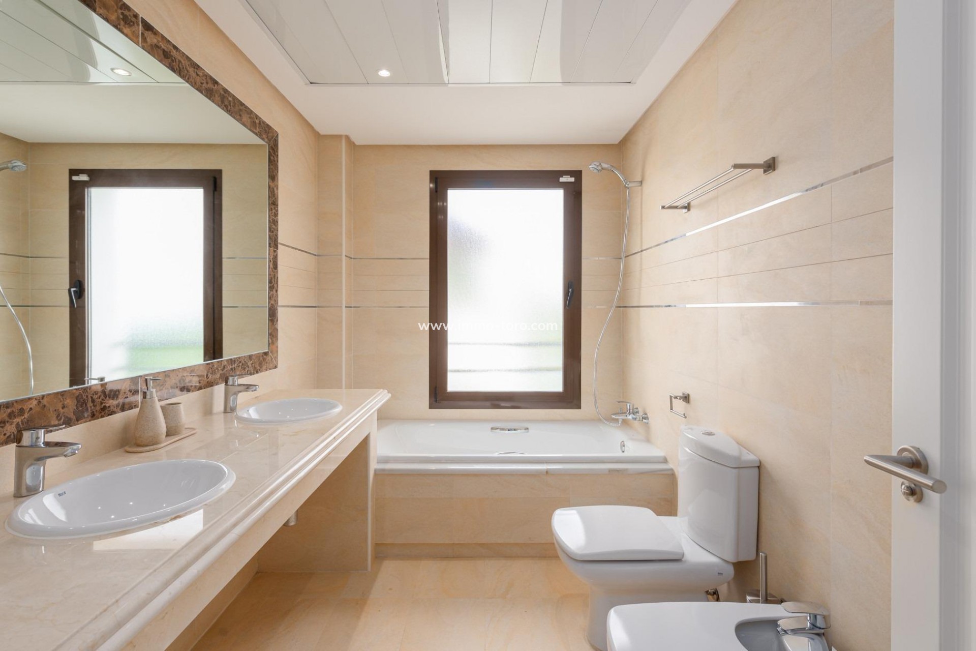 Nueva construcción  - Adosado - Estepona - Azata Golf Estepona Oeste