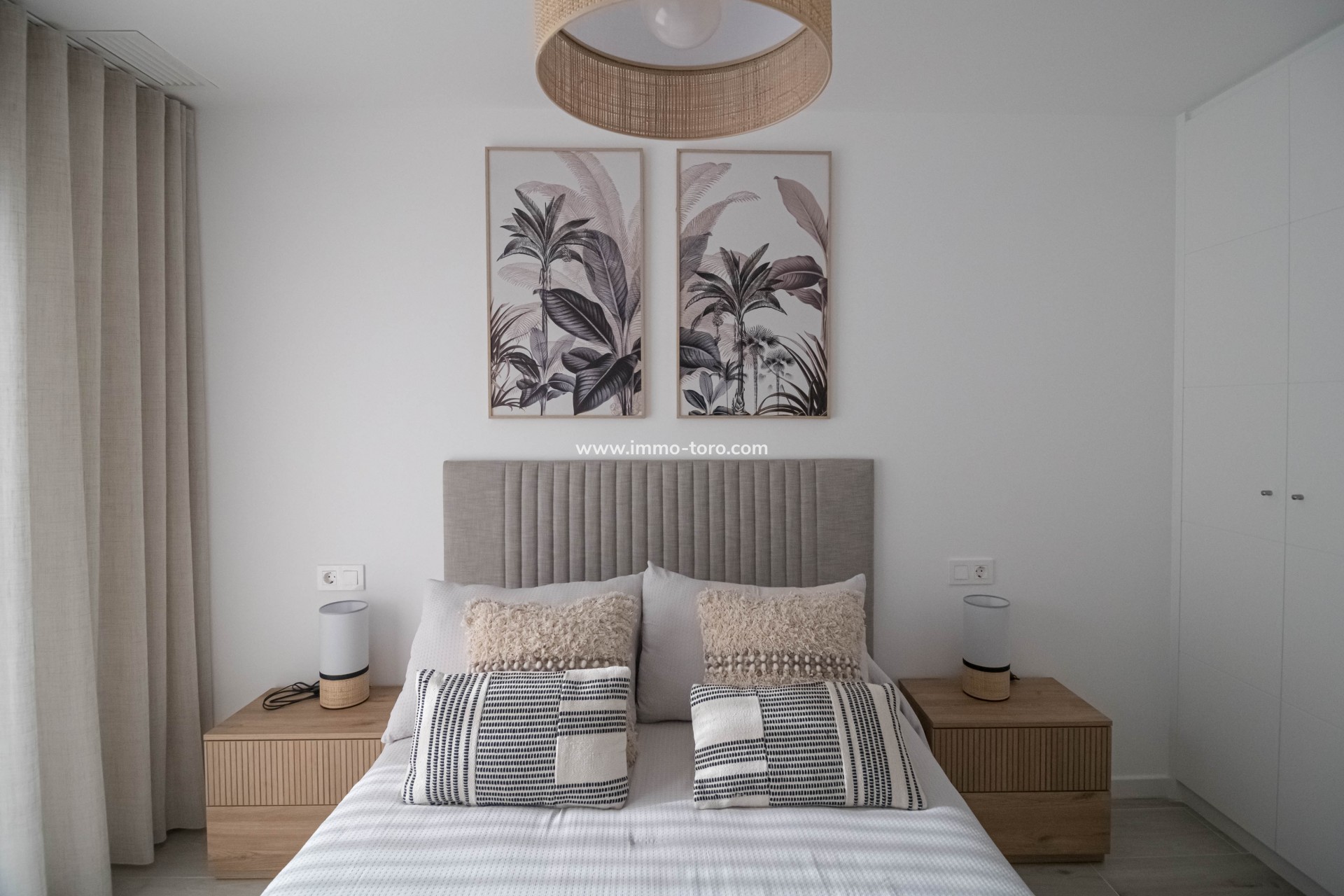 Nueva construcción  - Adosado - Jerónimo y Avileses