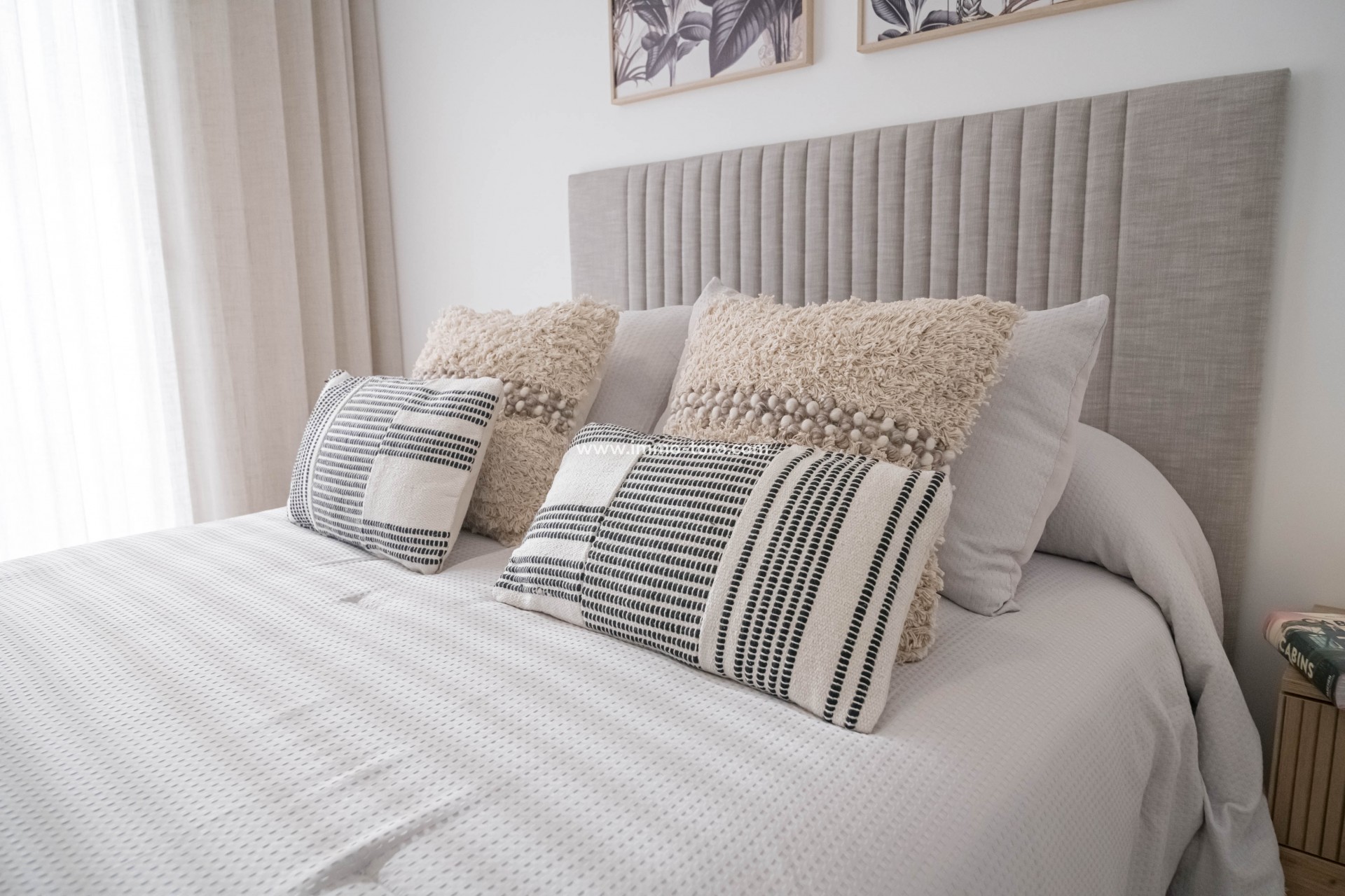 Nueva construcción  - Adosado - Jerónimo y Avileses