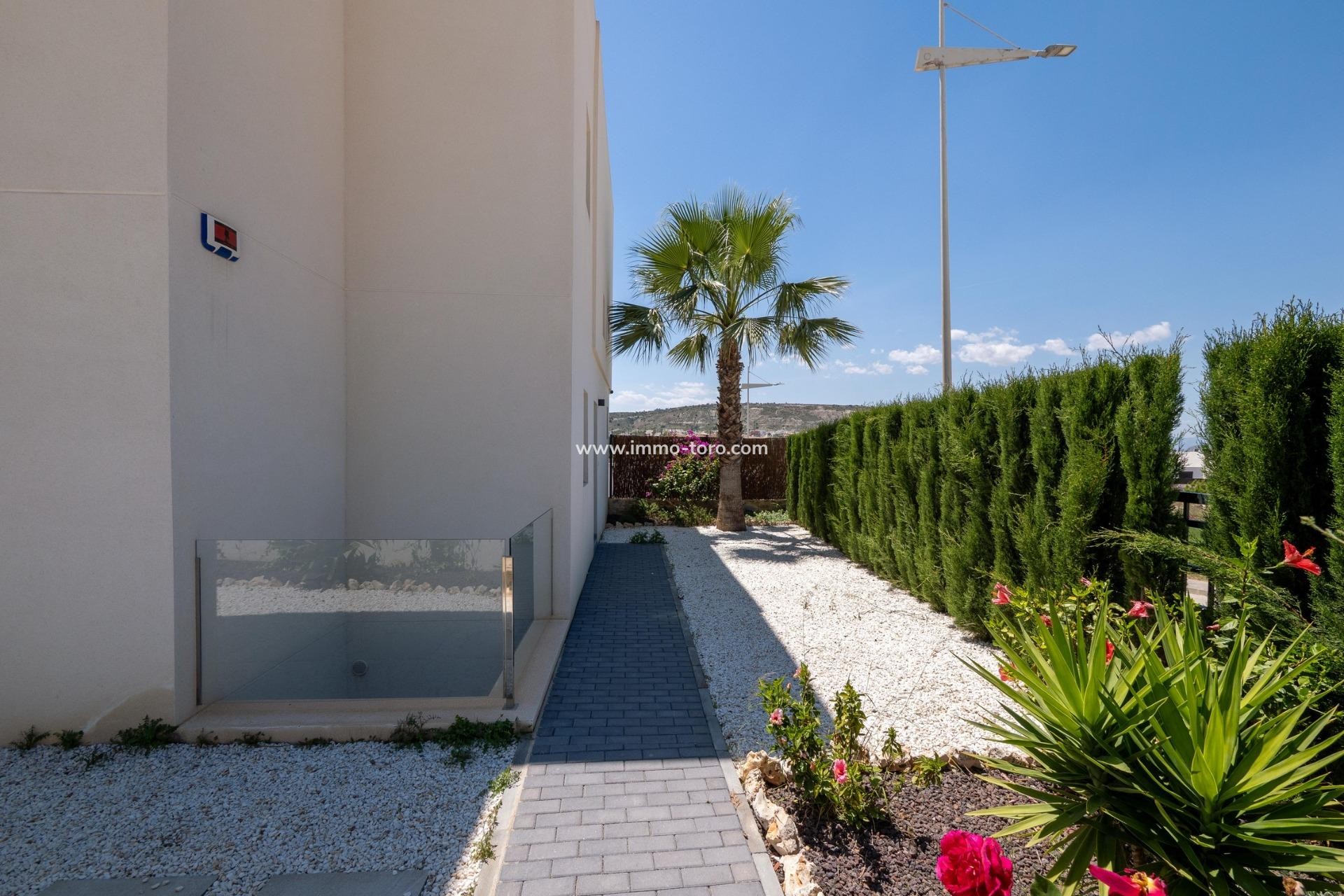 Nueva construcción  - Villa / Chalet - Algorfa - La Finca Golf