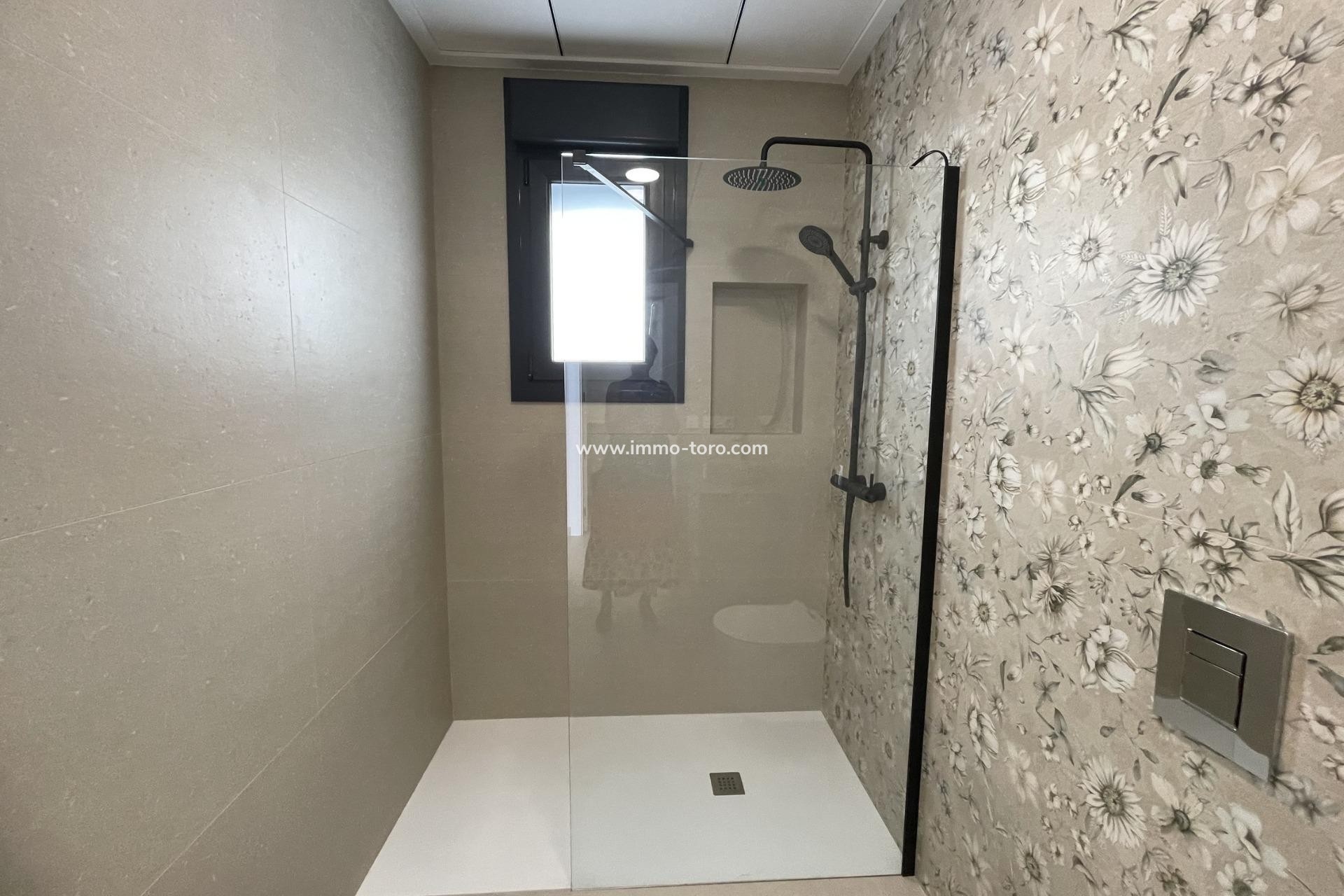 Nueva construcción  - Villa / Chalet - Almoradi - Heredades