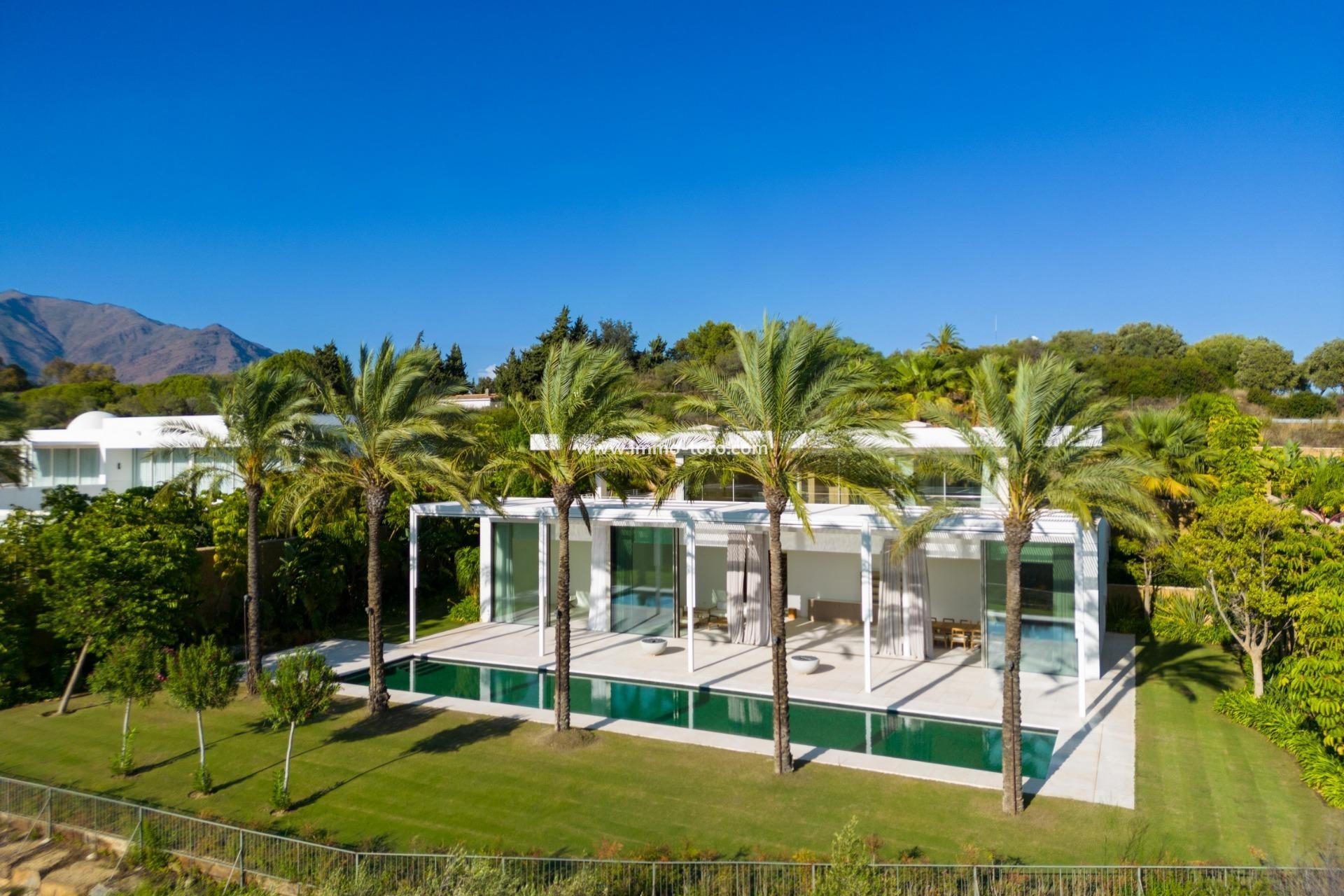 Nueva construcción  - Villa / Chalet - Casares - Pedregales