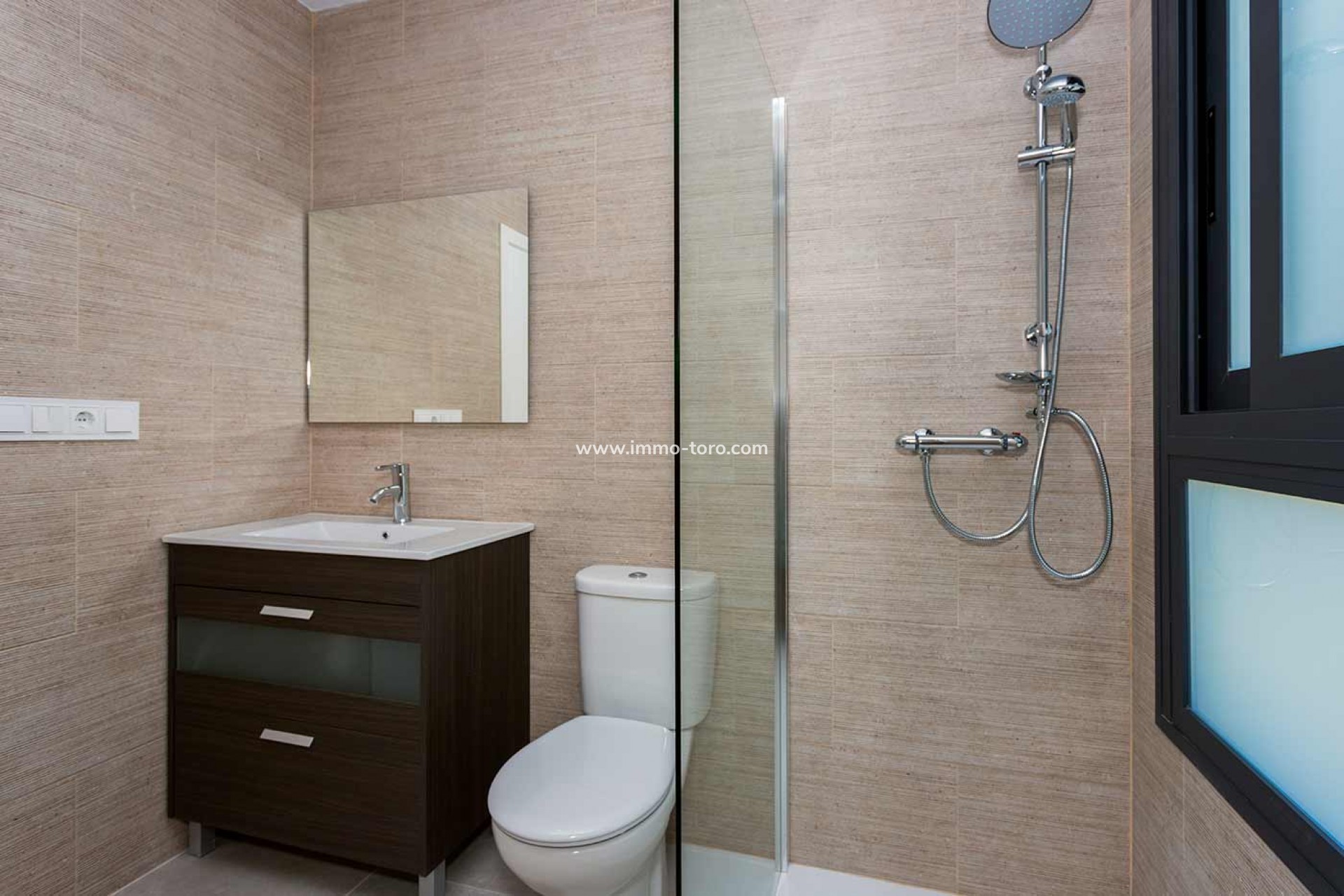 Nueva construcción  - Villa / Chalet - Daya Nueva