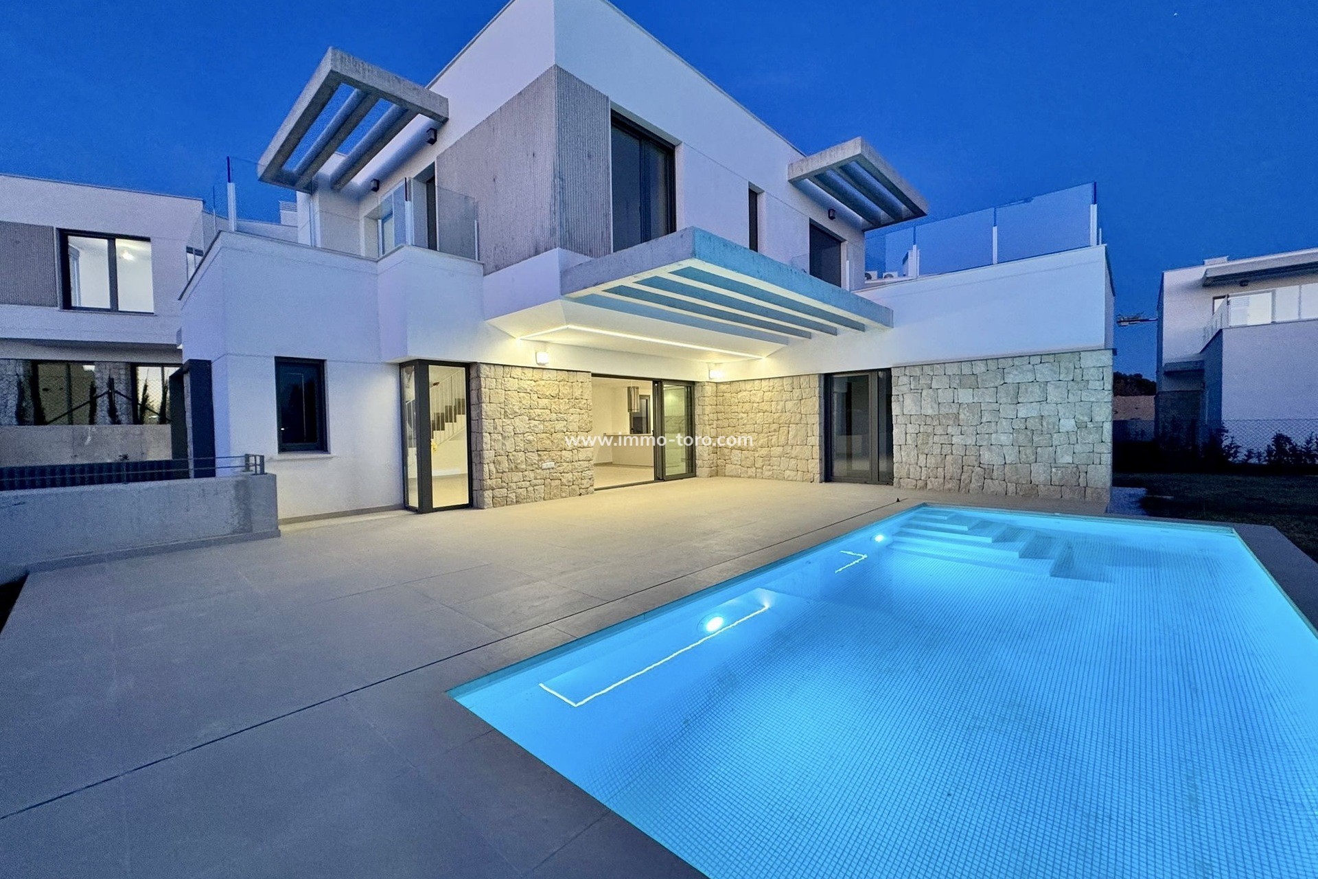 Nueva construcción  - Villa / Chalet - Finestrat