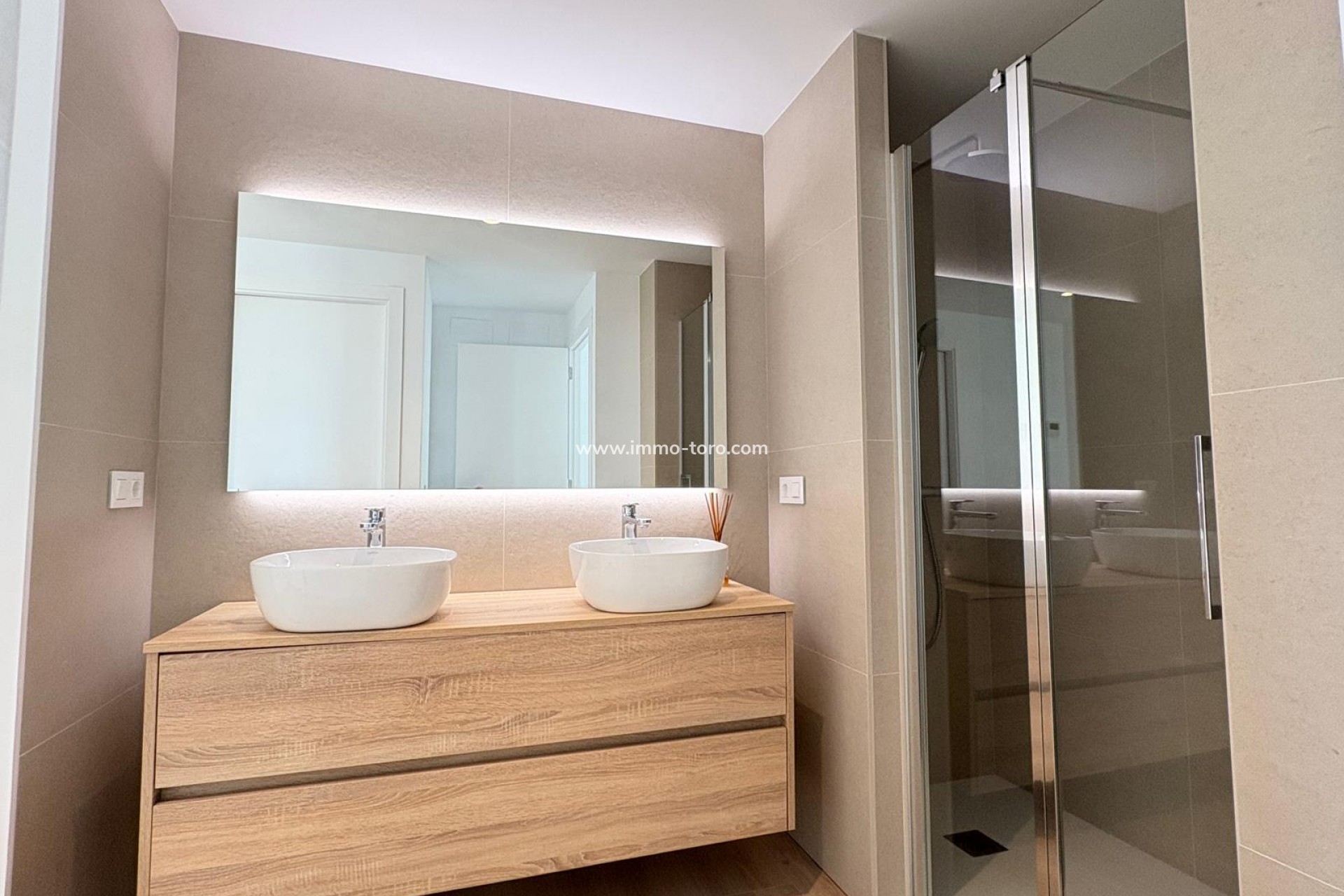 Nueva construcción  - Villa / Chalet - Finestrat