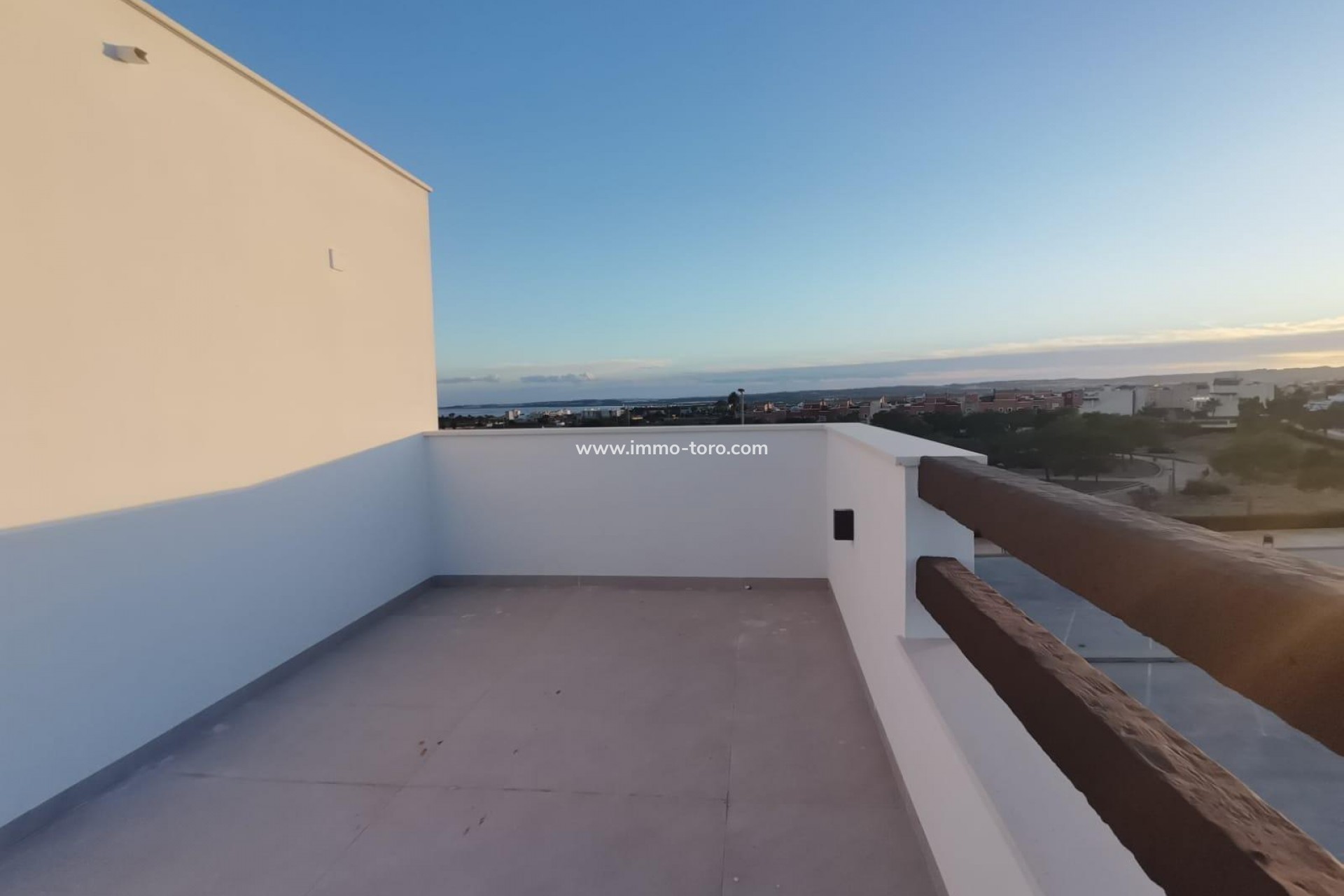 Nueva construcción  - Villa / Chalet - Los Montesinos - La Herrada