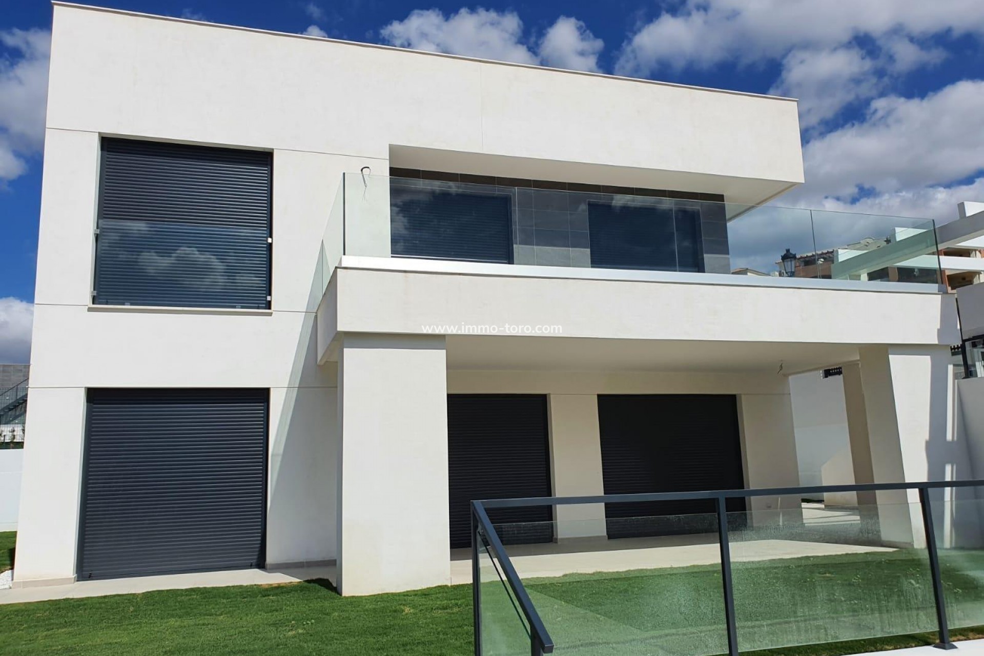 Nueva construcción  - Villa / Chalet - Manilva - La Duquesa