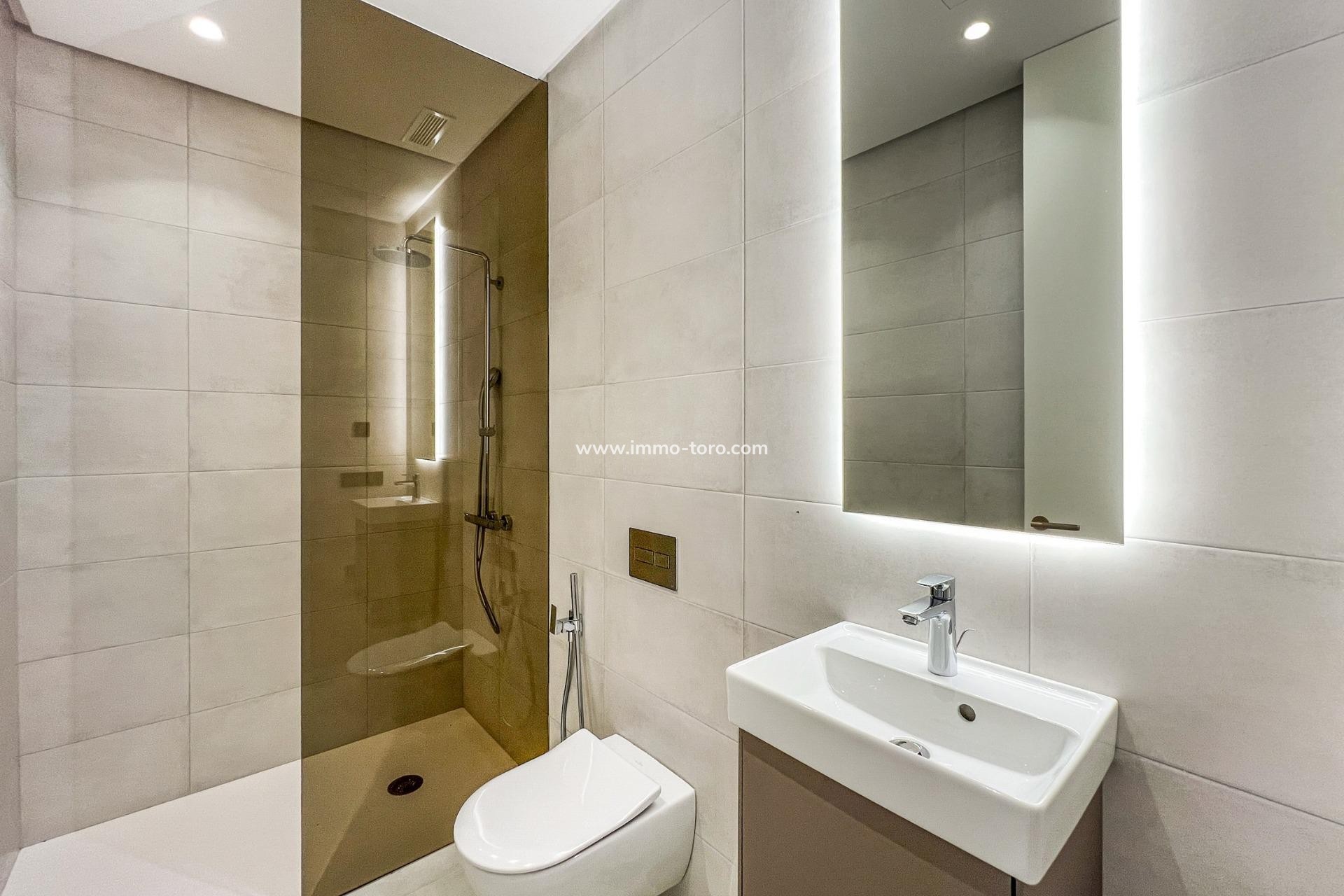 Nueva construcción  - Villa / Chalet - Marbella - Lomas De Marbella Club