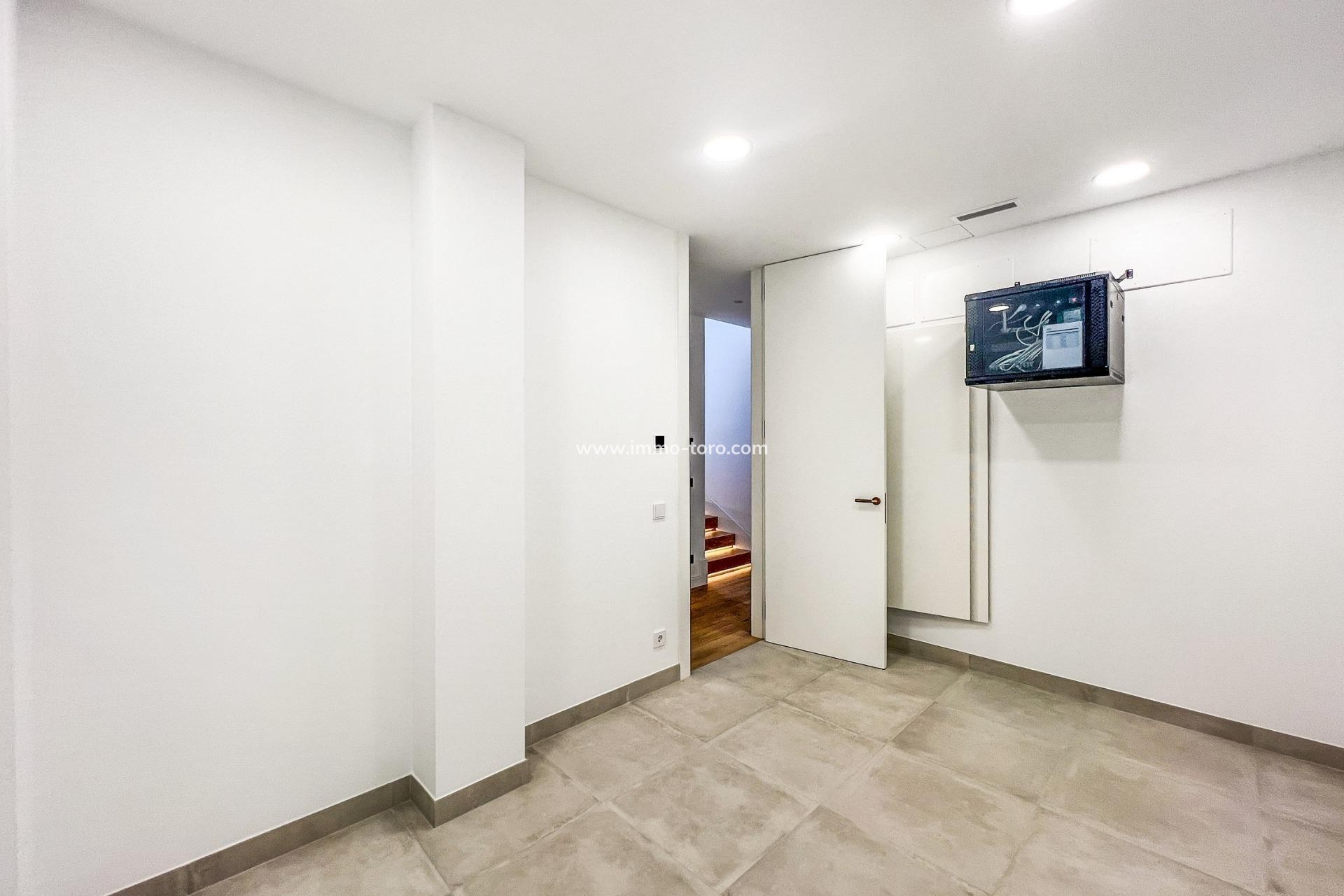 Nueva construcción  - Villa / Chalet - Marbella - Lomas De Marbella Club