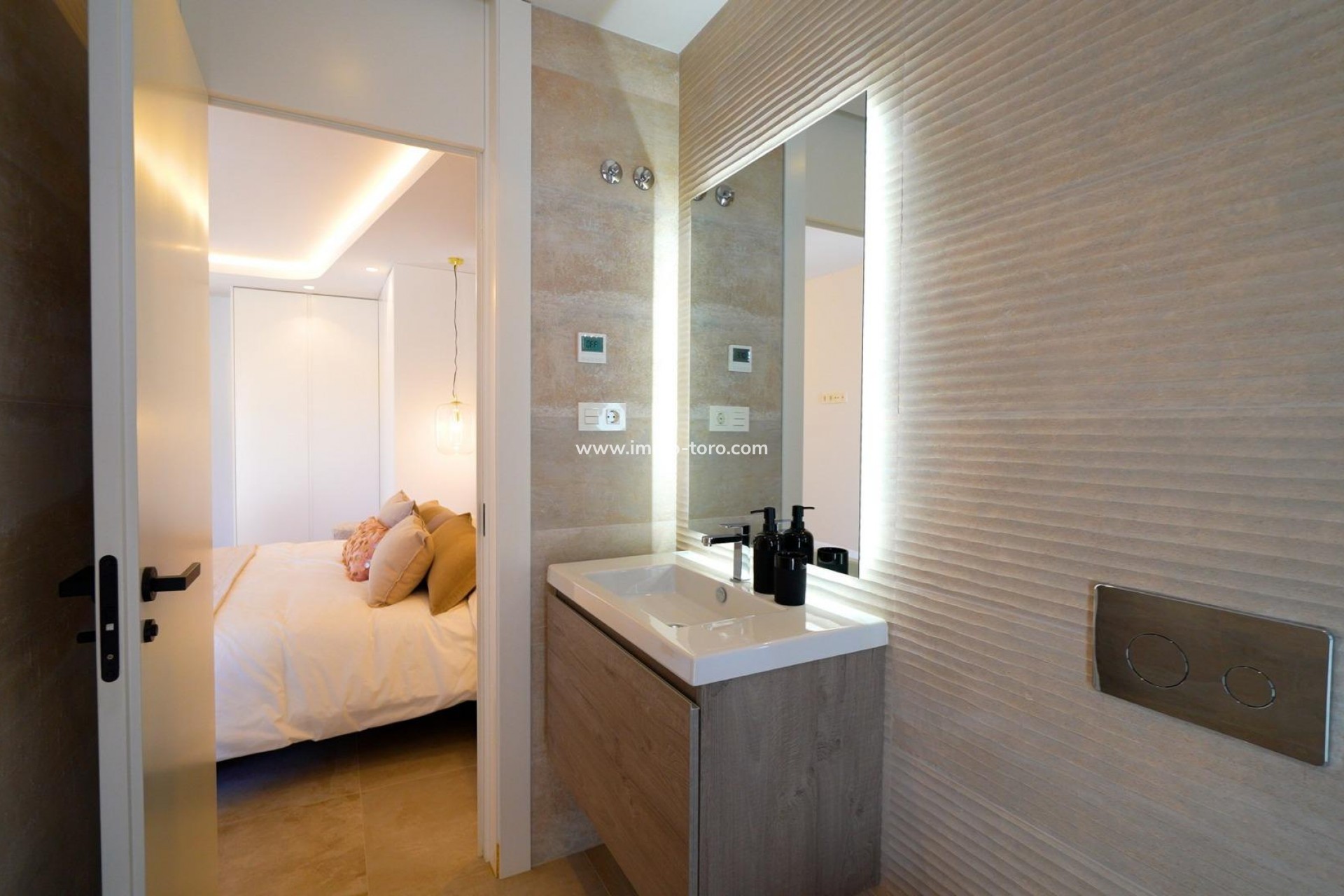 Nueva construcción  - Villa / Chalet - Orihuela - Los Altos