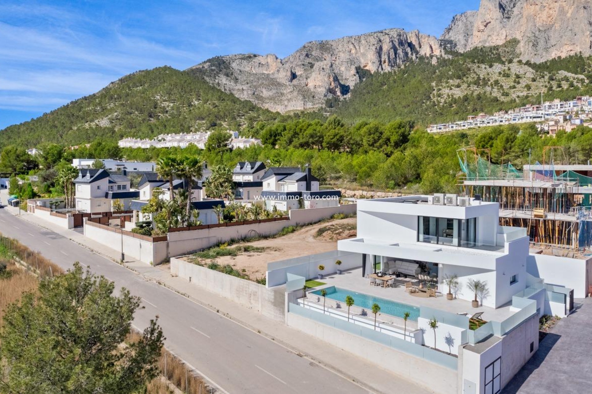 Nueva construcción  - Villa / Chalet - Polop - Urbanizaciones