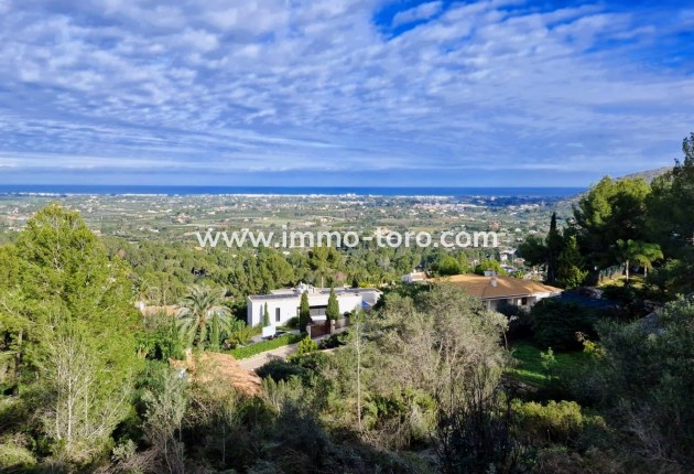 Plot/Land - Revente - Pedreguer - La Sella