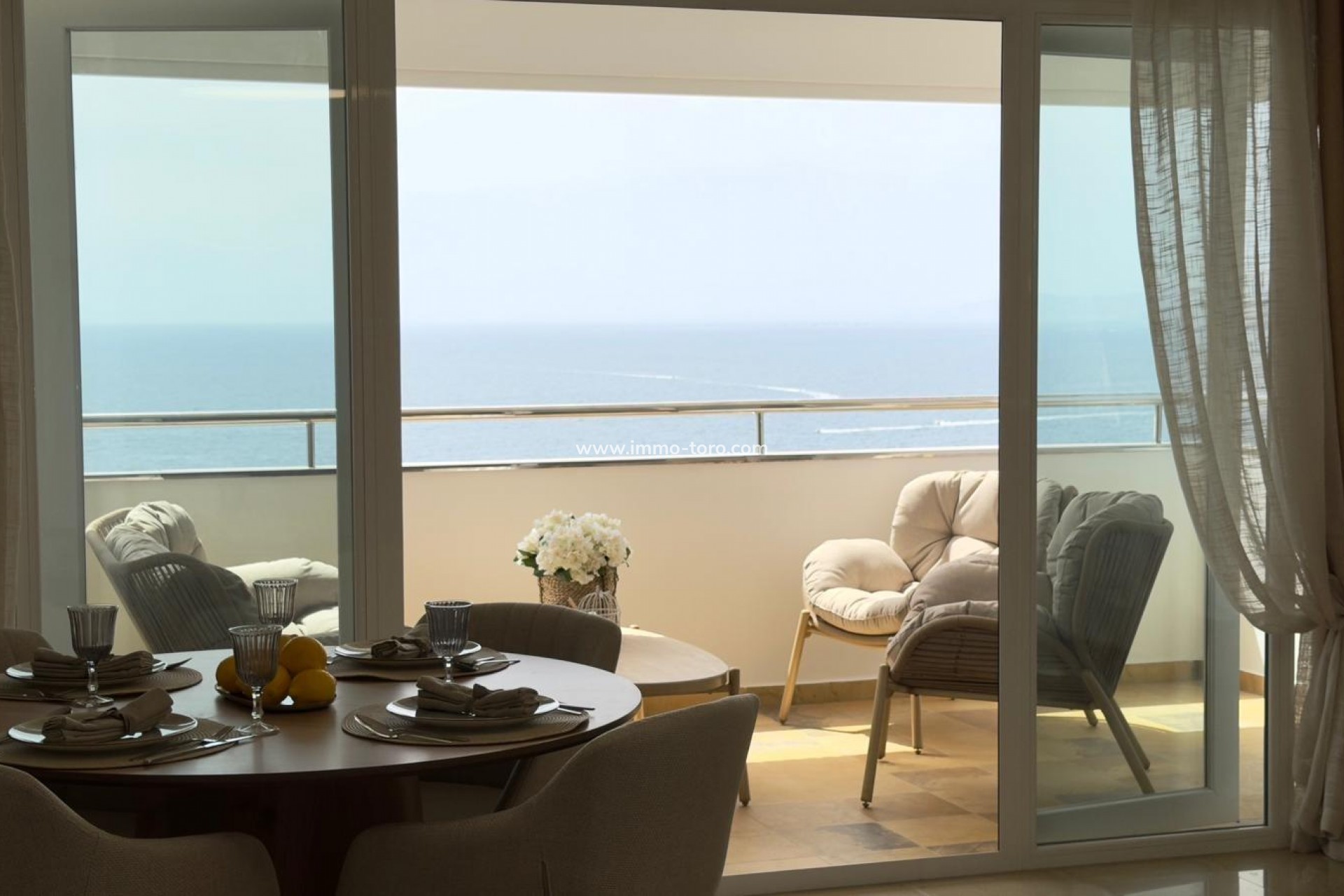 Resale - Apartment - Benidorm - 1ª Linea