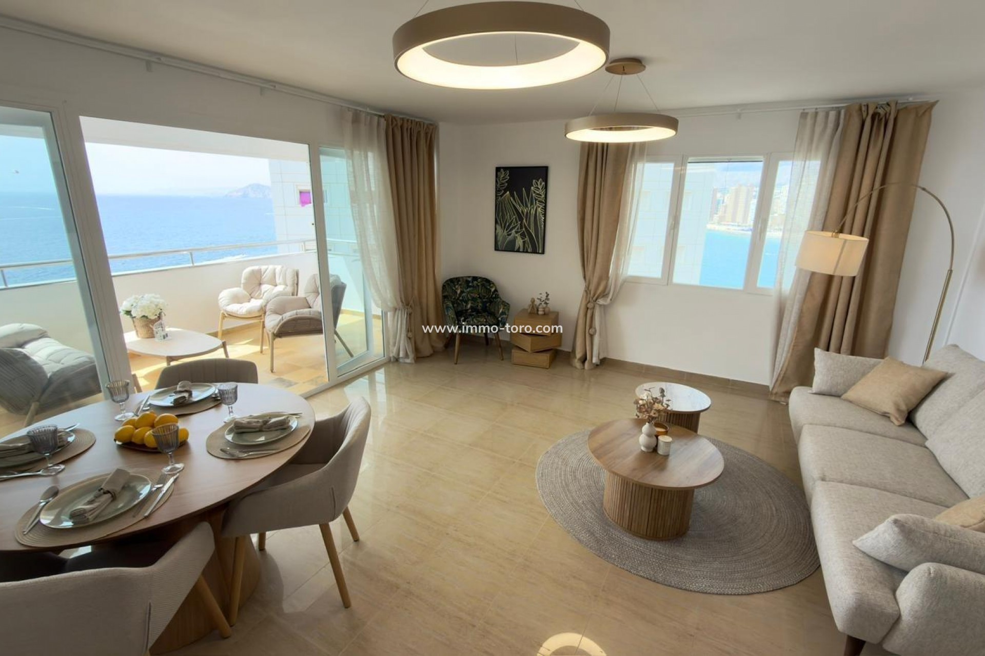 Resale - Apartment - Benidorm - 1ª Linea