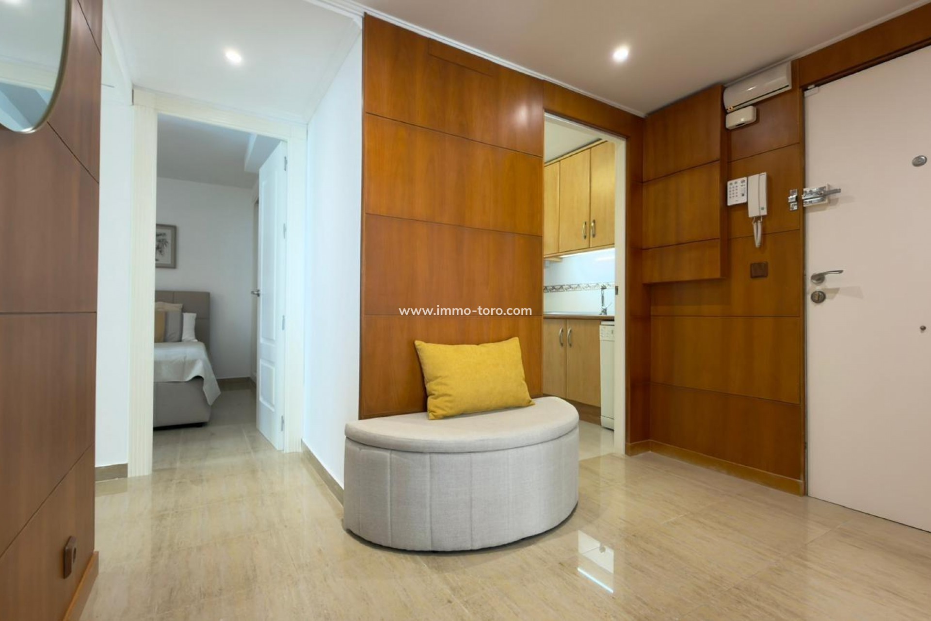 Resale - Apartment - Benidorm - 1ª Linea