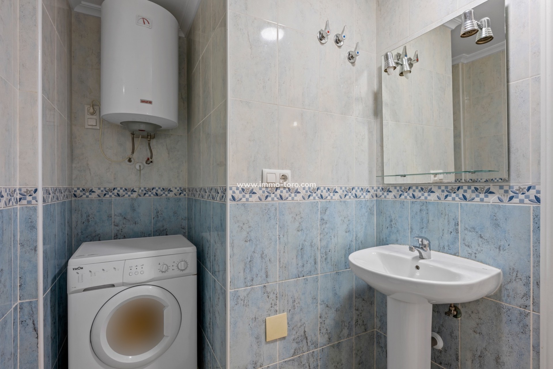 Resale - Apartment - Daya Nueva - Costa Blanca South