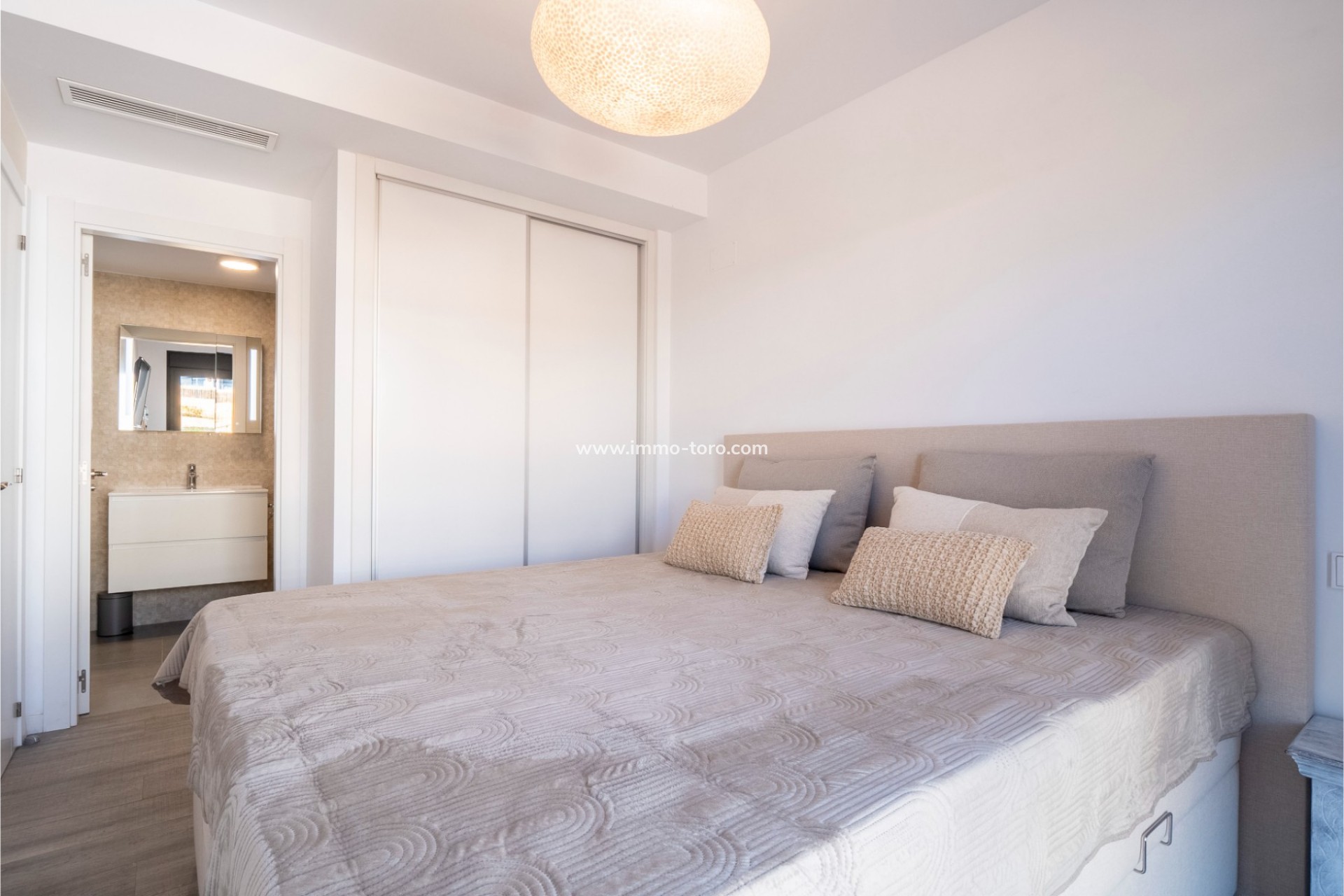 Resale - Apartment - Finestrat - Camporrosso village