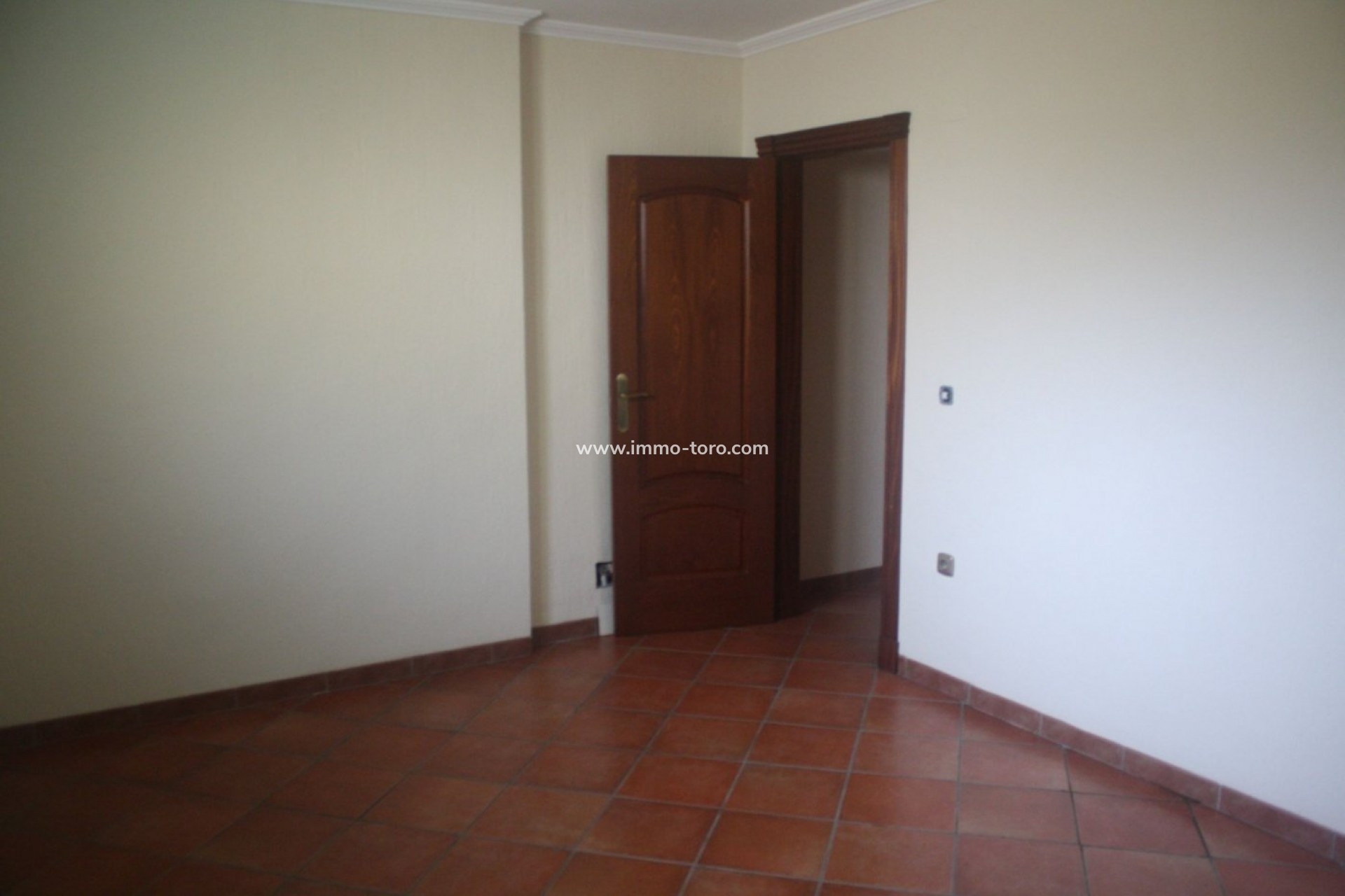 Resale - Detached house / Townhouse - Torrevieja
