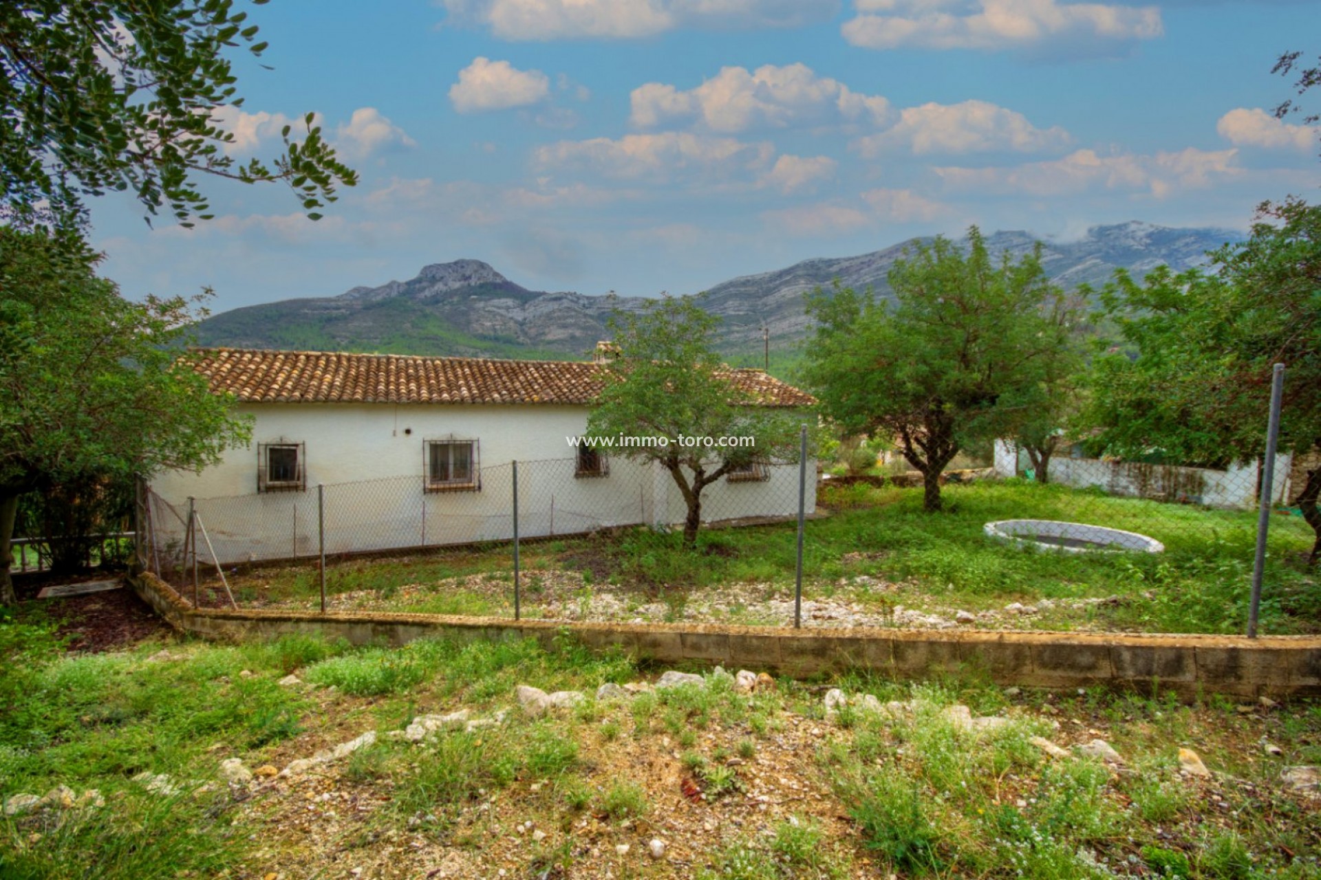 Resale - Finca / Country Property - Parcent