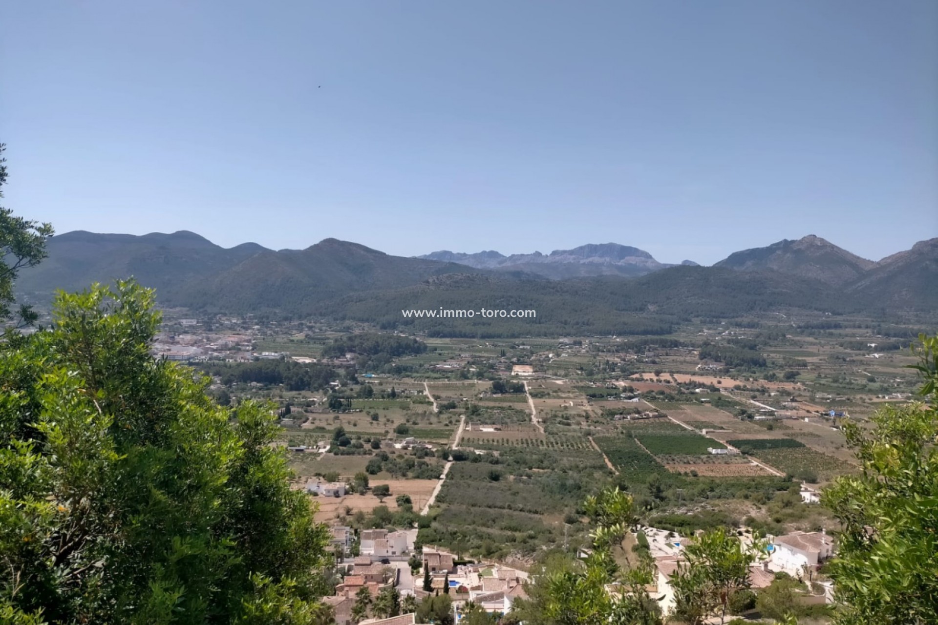 Resale - terrain - Jalón