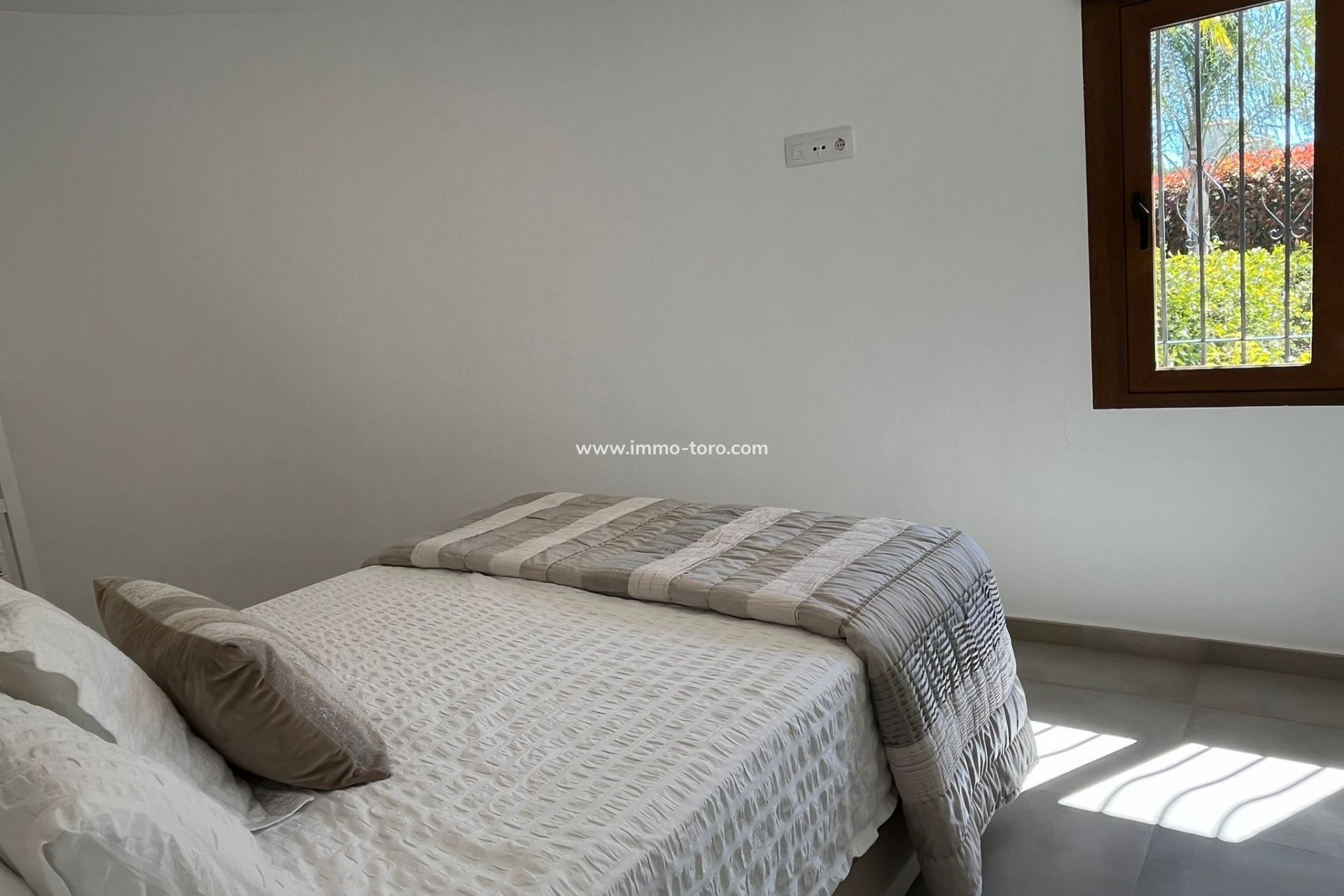 Resale - Villa - Alcalalí
