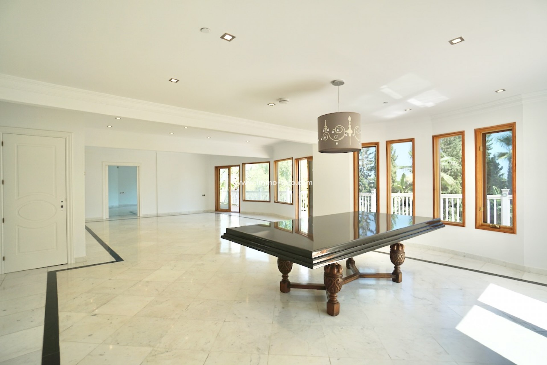 Resale - Villa - Benhavis - El Paraiso Alto
