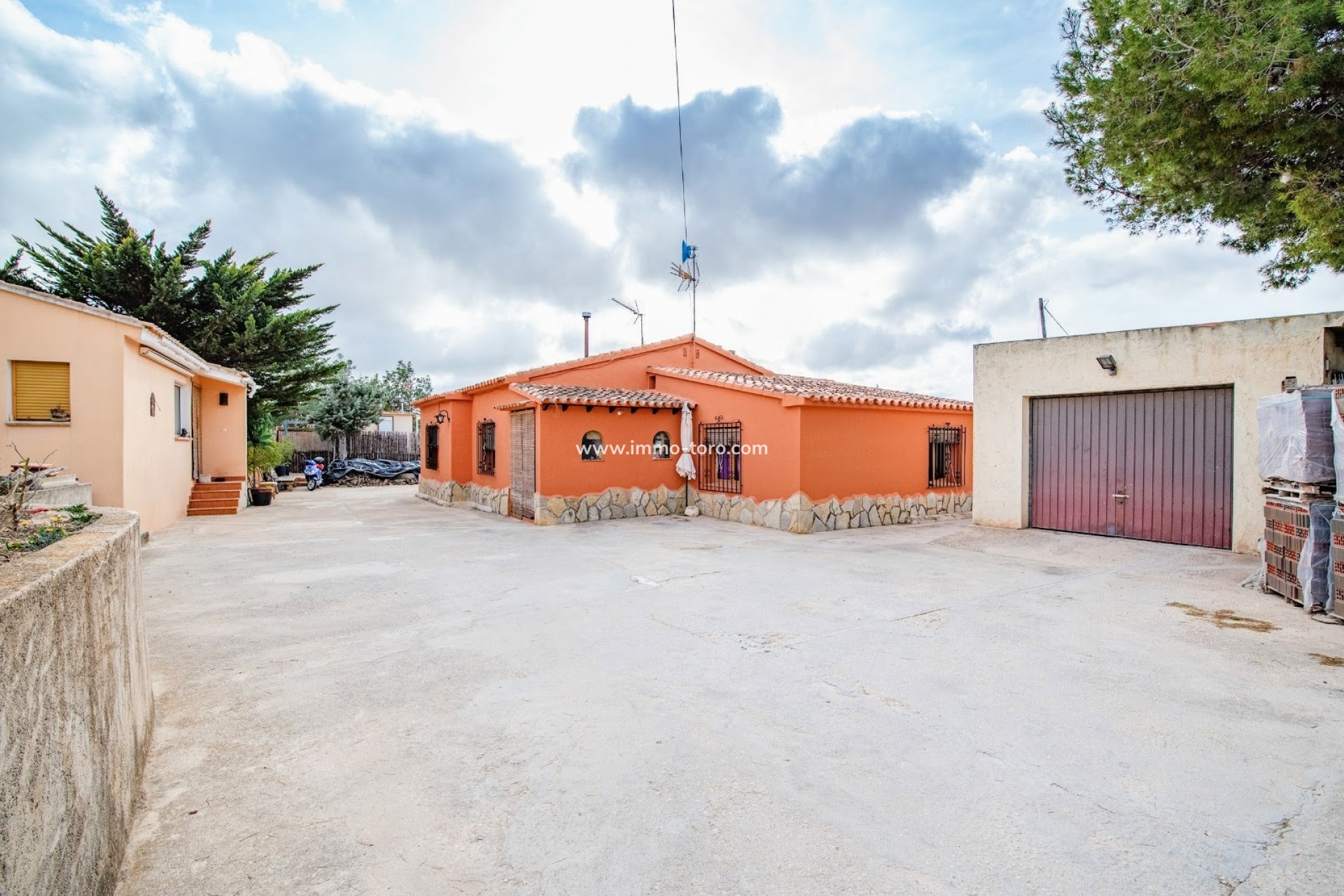 Resale - Villa - Benissa - Partida Canor