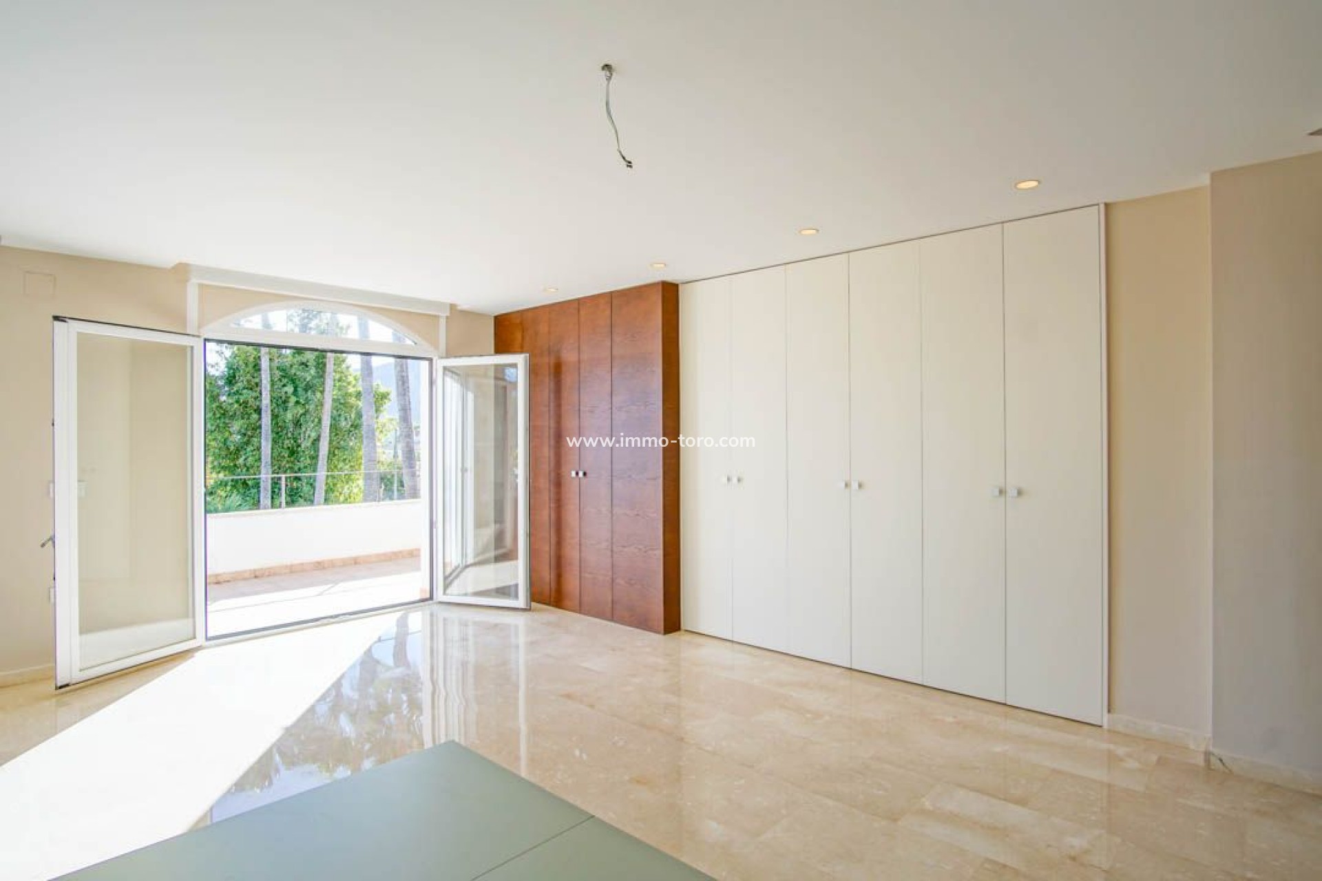 Resale - Villa - l'Alfas del Pi - Alfaz del PI Pueblo-Urbanizaciones