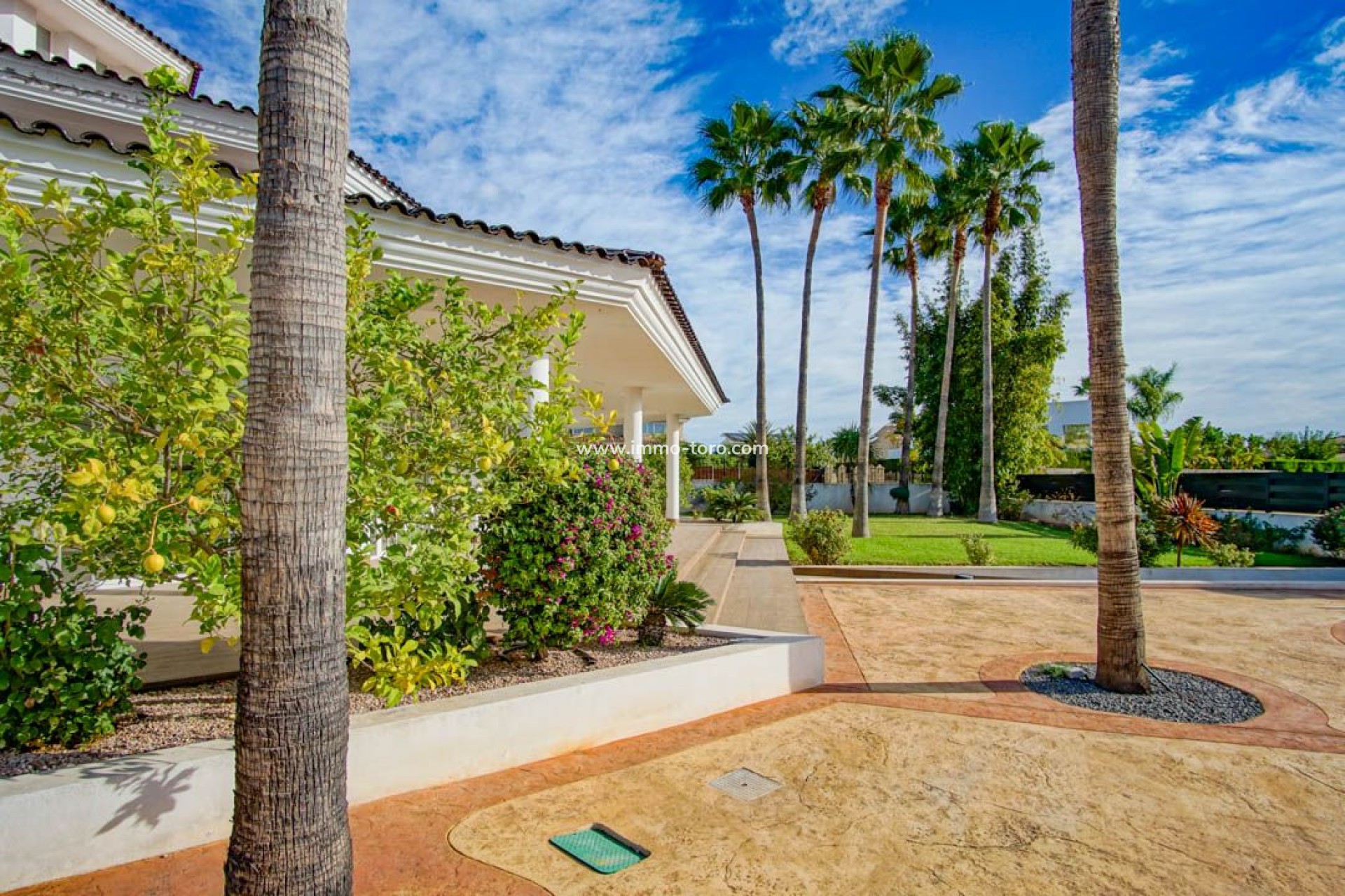 Resale - Villa - l'Alfas del Pi - Alfaz del PI Pueblo-Urbanizaciones