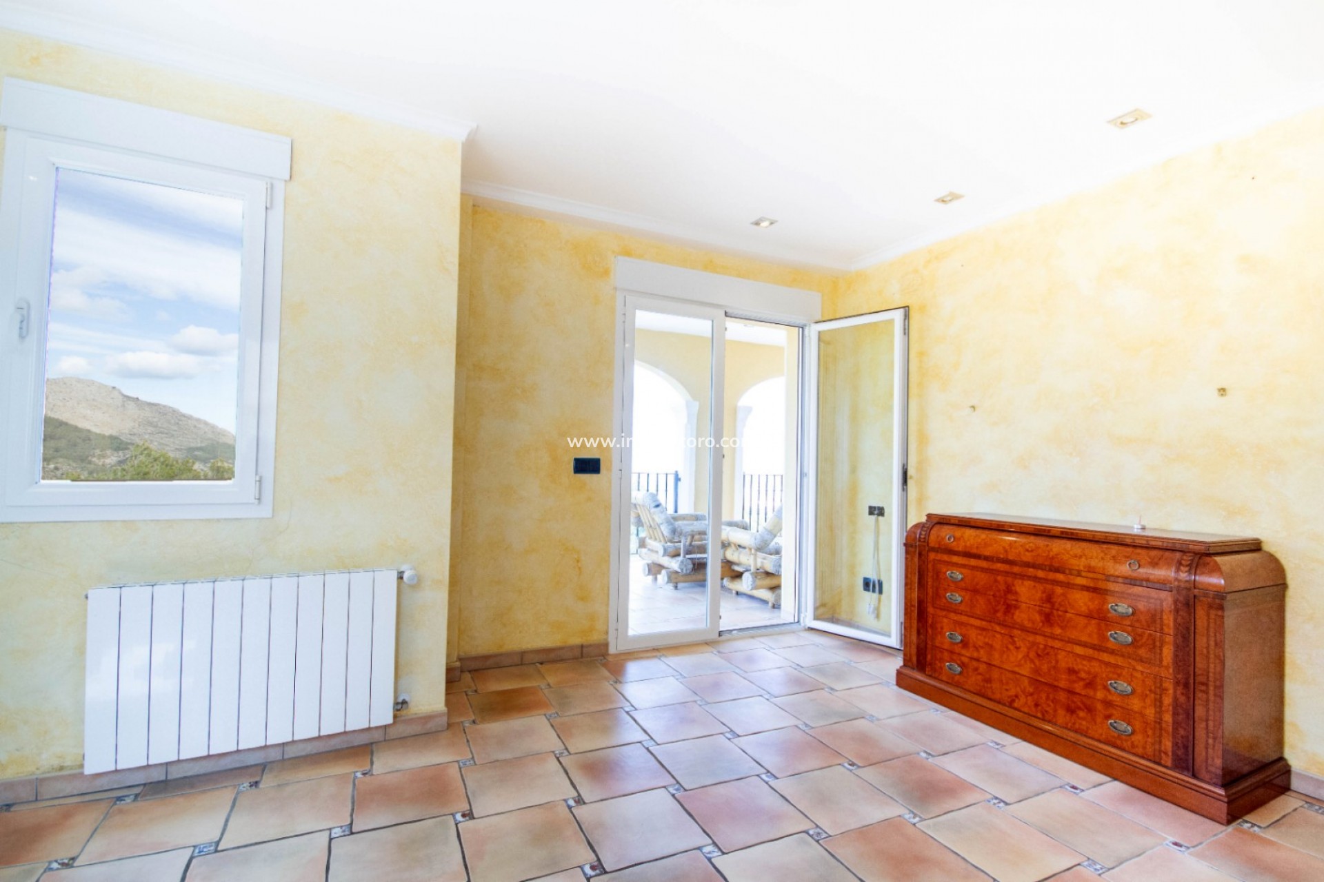 Resale - Villa - La Vall de Laguar