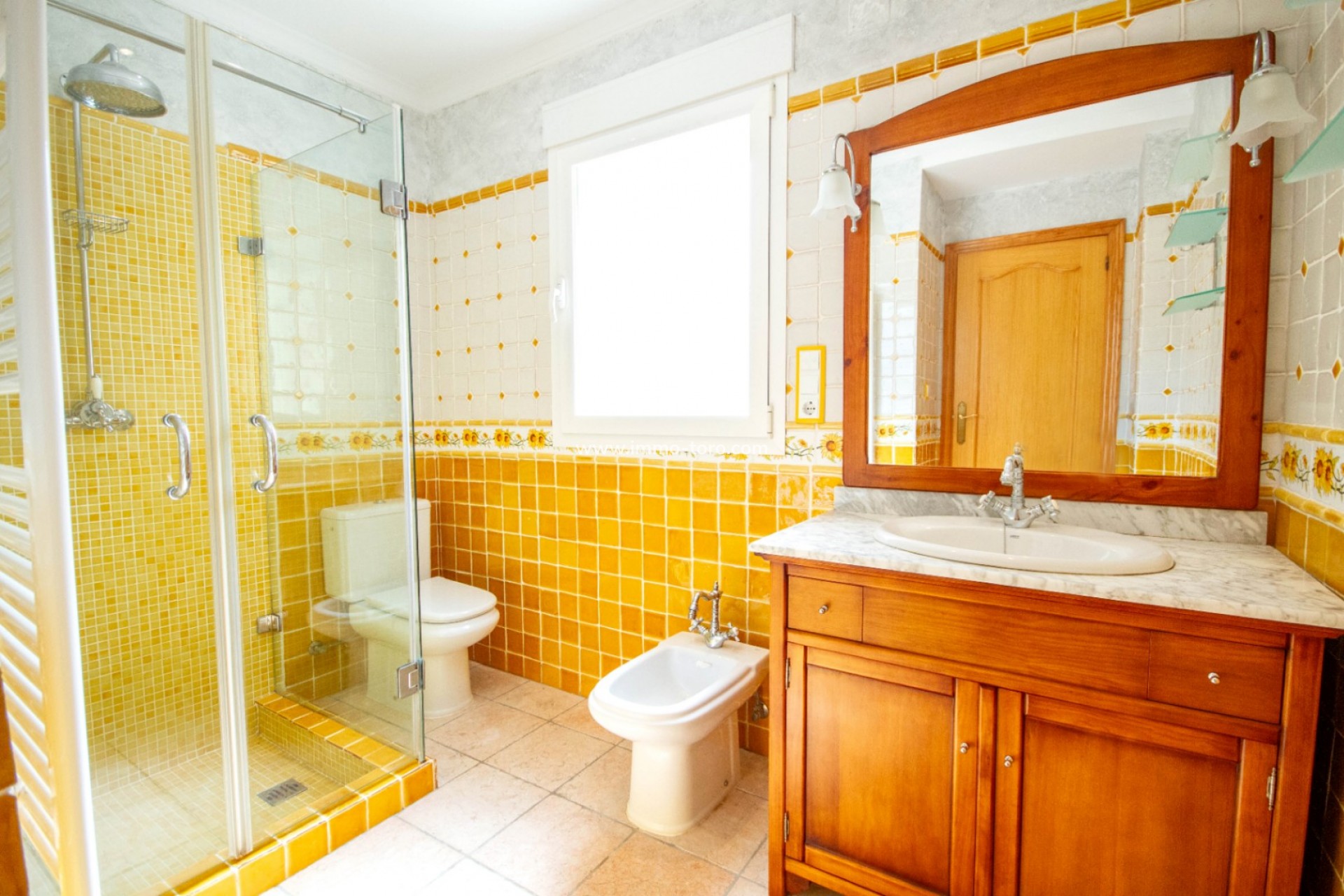 Resale - Villa - La Vall de Laguar