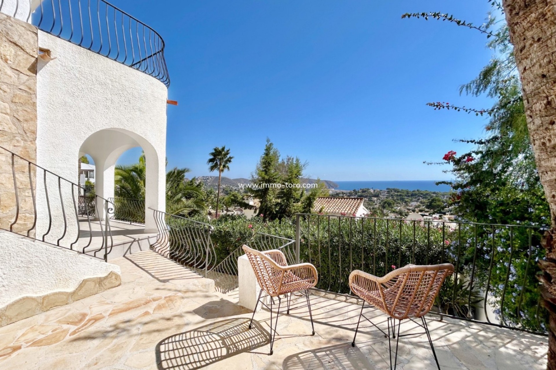 Resale - Villa - Moraira - Benimeit