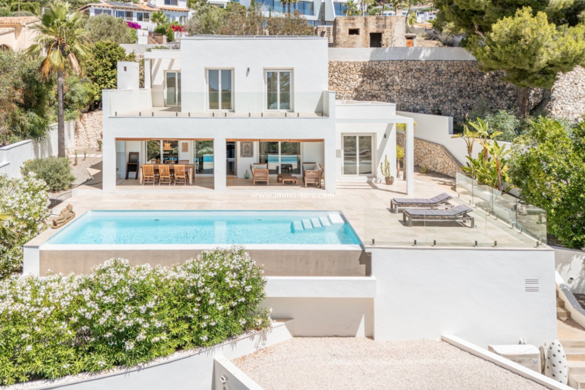 Resale - Villa - Moraira - Benimeit